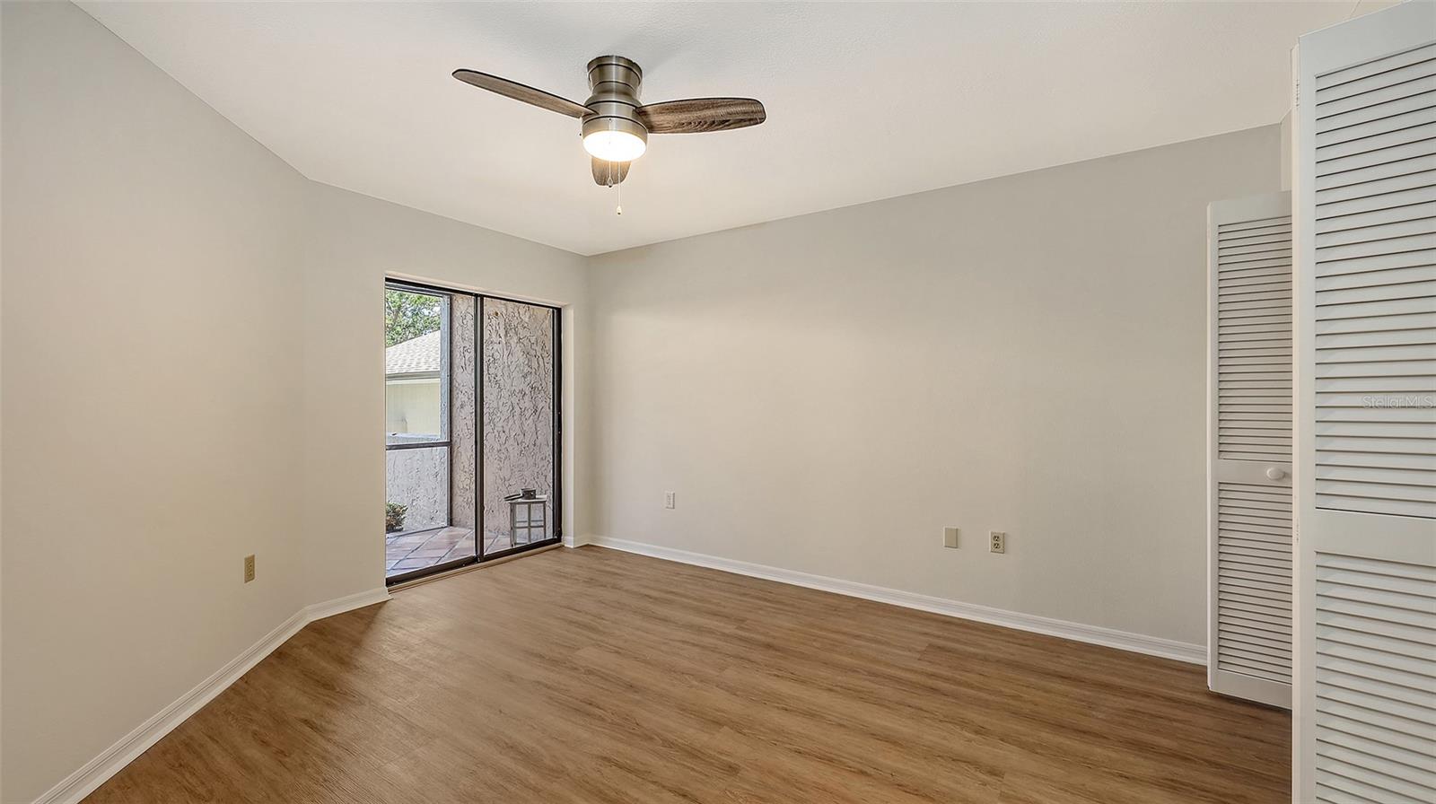 Image 22 of 39 For 5223 Heron Way 104