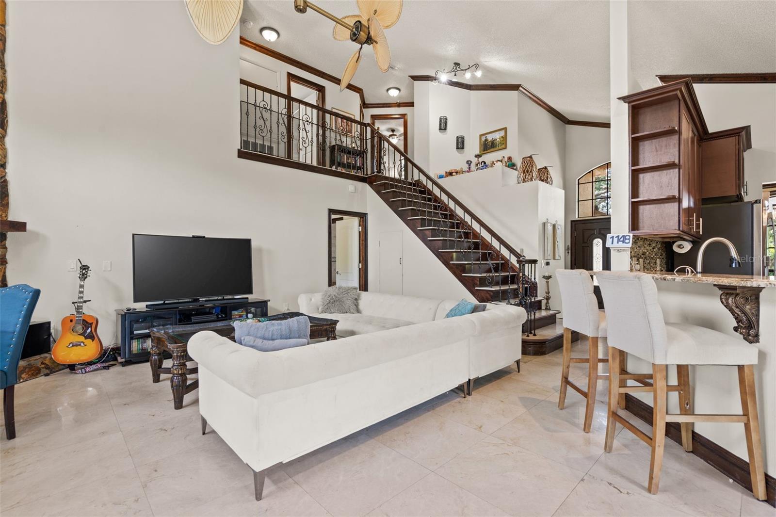 Image 21 of 85 For 1009 45th Street E