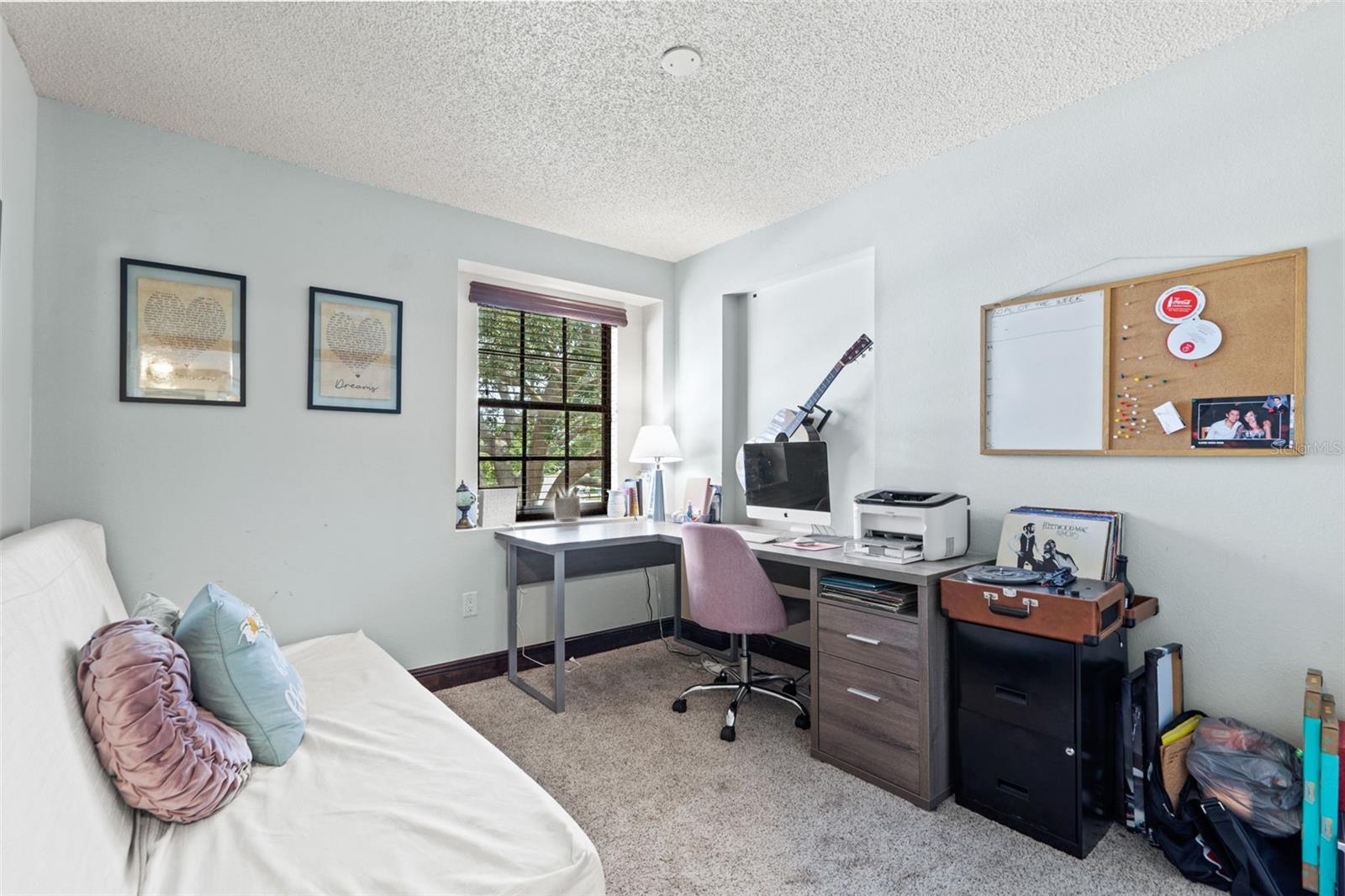 Image 54 of 85 For 1009 45th Street E