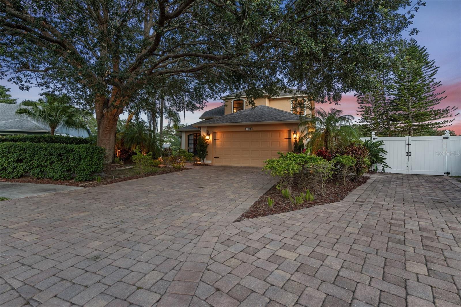 Image 73 of 85 For 1009 45th Street E