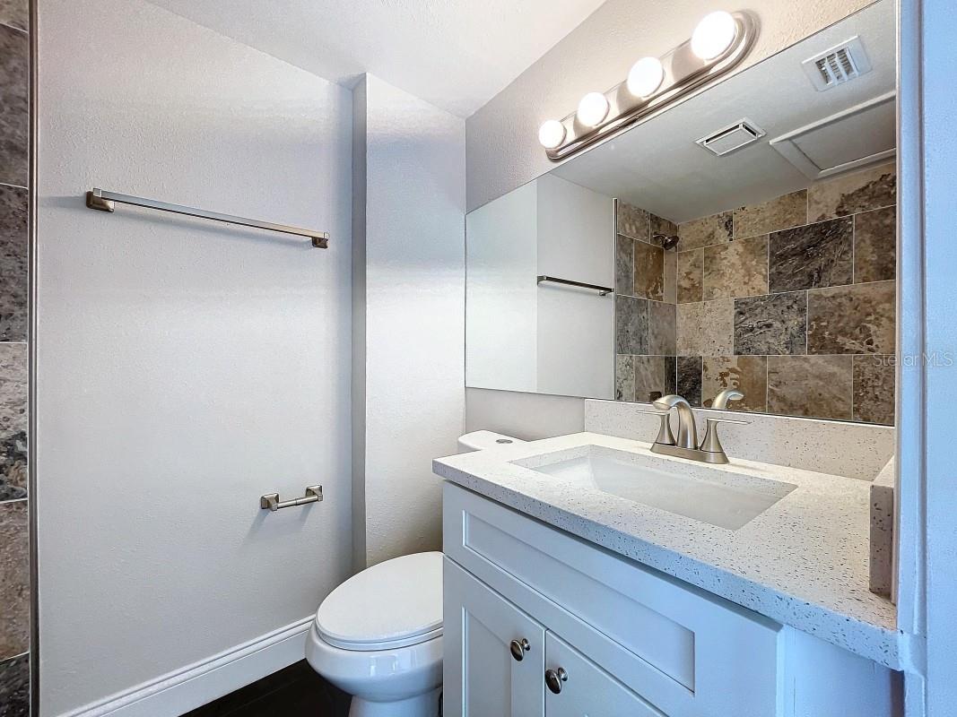 Image 10 of 11 For 8531 Bass Lake Drive