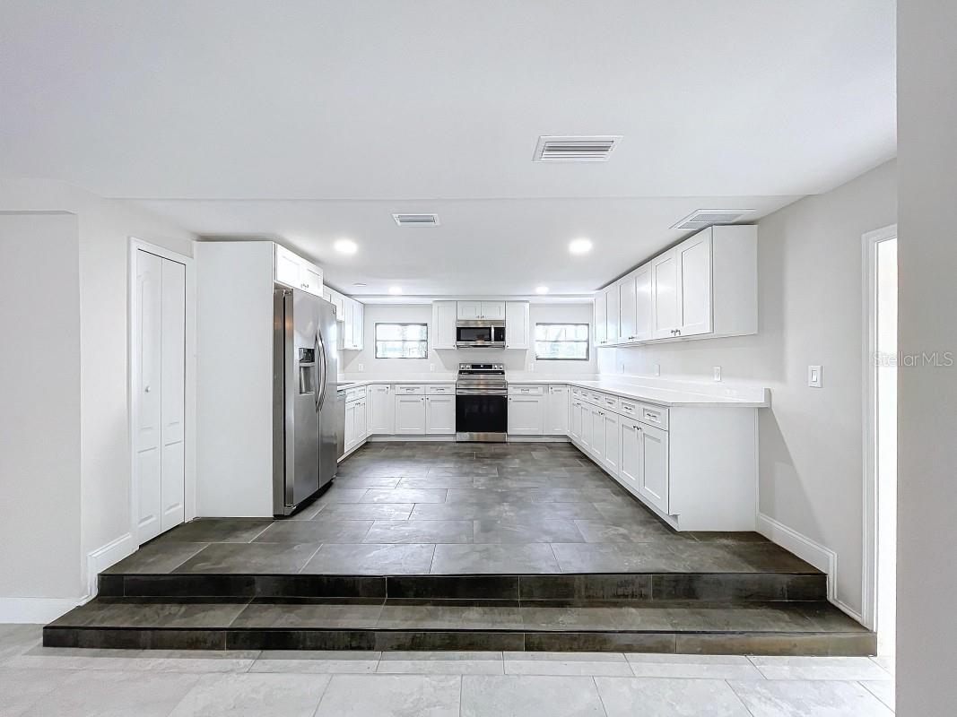 Image 2 of 11 For 8531 Bass Lake Drive