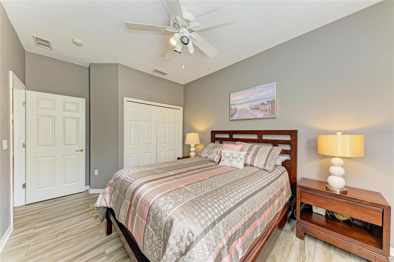 Image 38 of 73 For 135 River Enclave Court