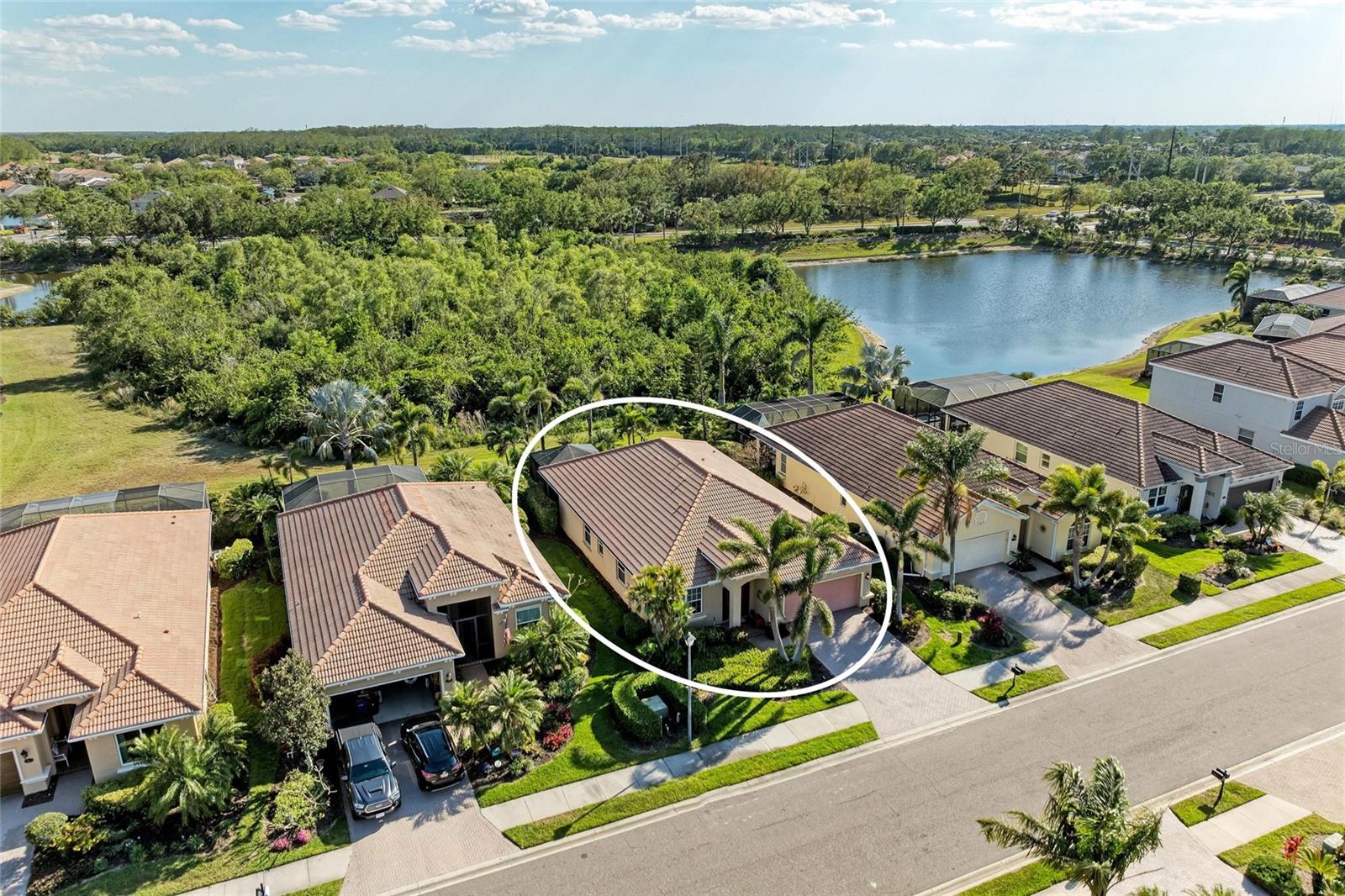 Image 6 of 73 For 135 River Enclave Court