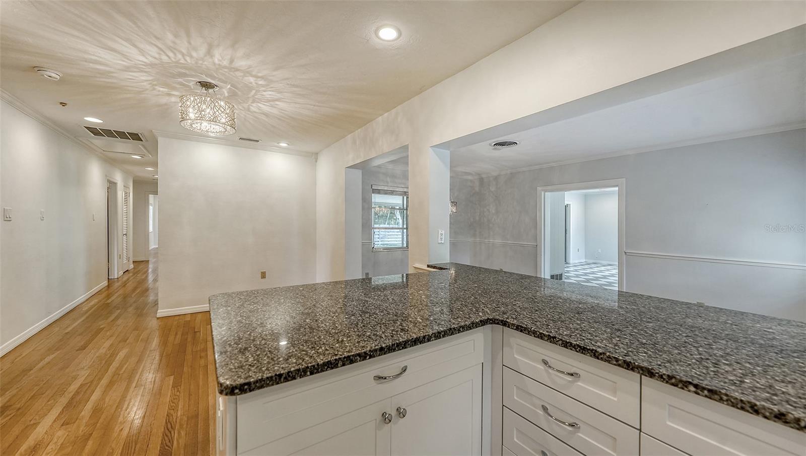 Image 7 of 27 For 1763 South Drive