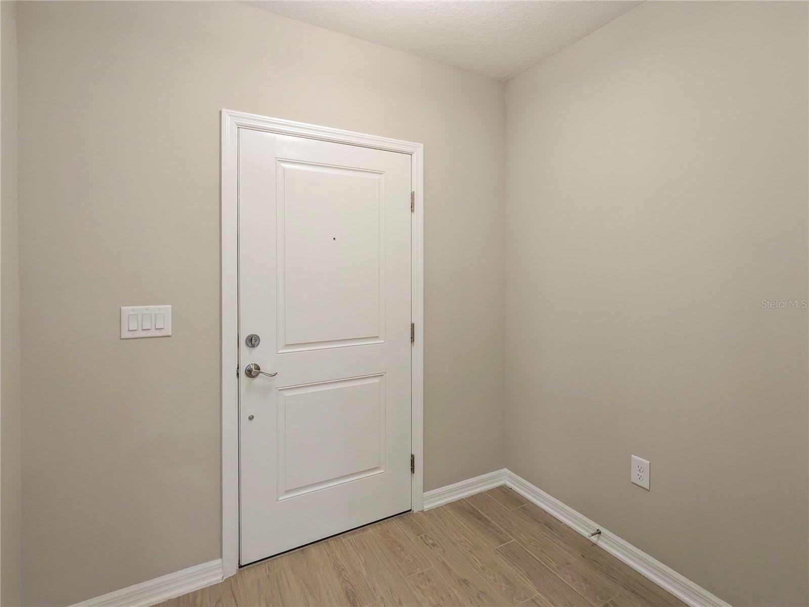 Image 4 of 41 For 5545 Tripoli Drive