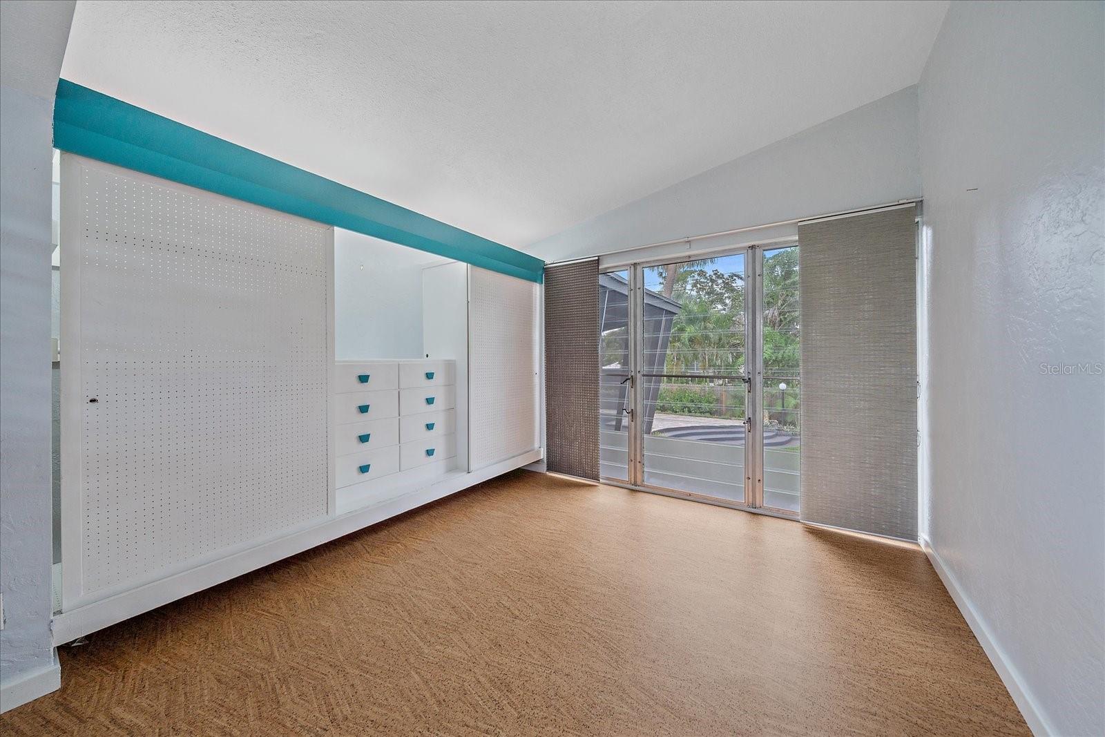 Image 21 of 73 For 4610 Cypress Way S