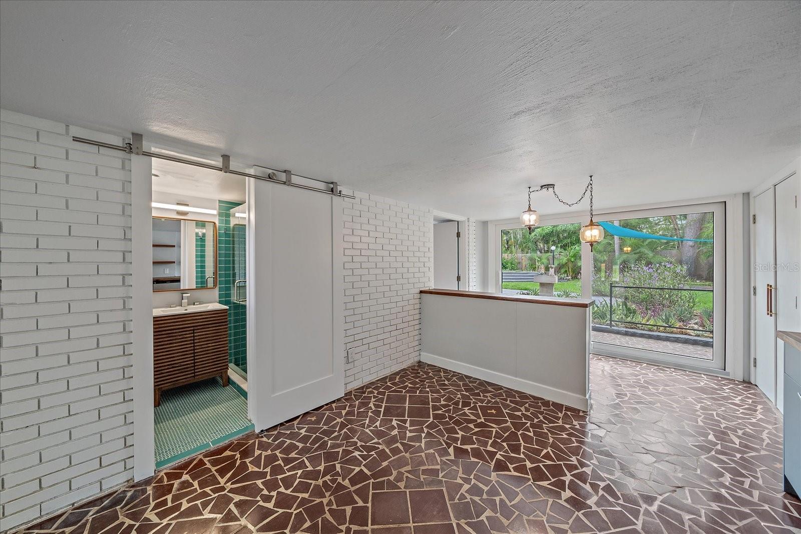 Image 33 of 73 For 4610 Cypress Way S
