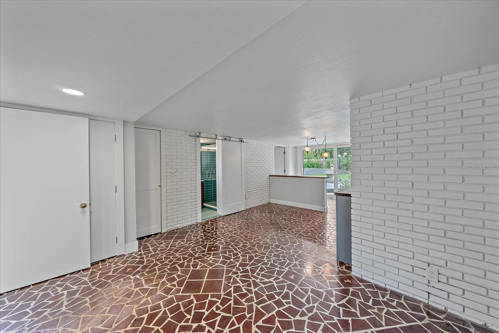 Image 38 of 73 For 4610 Cypress Way S