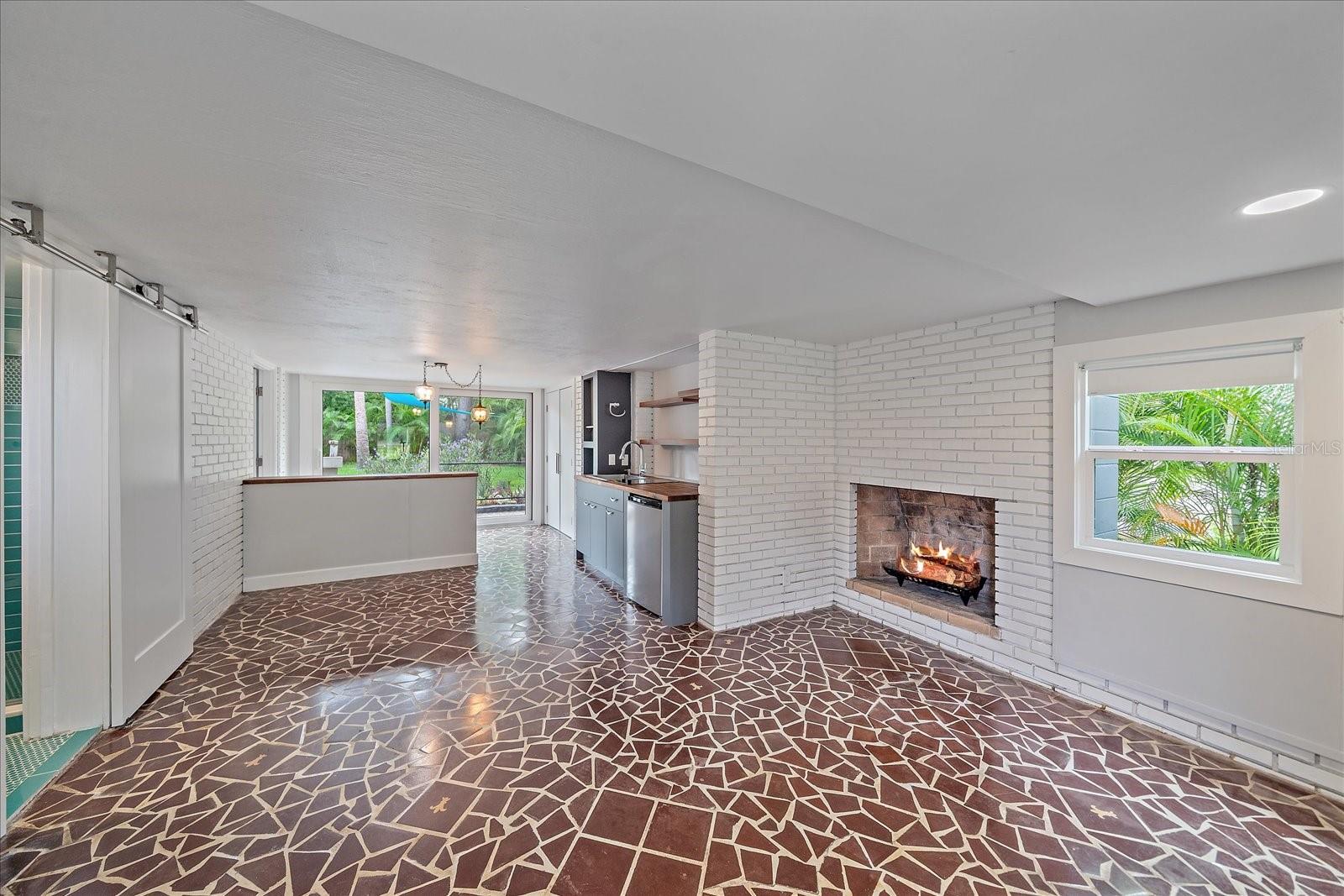 Image 39 of 73 For 4610 Cypress Way S