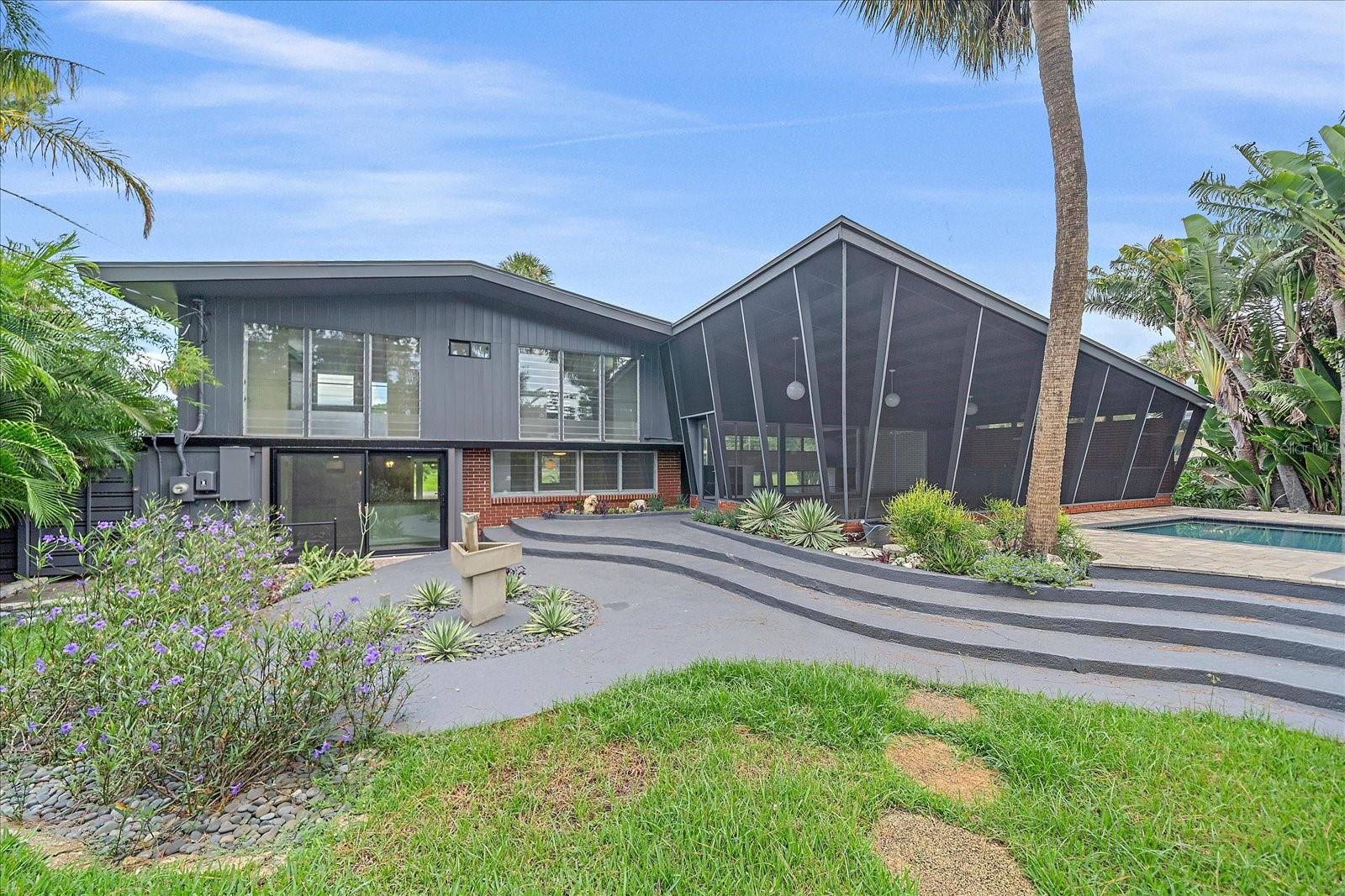 Image 54 of 73 For 4610 Cypress Way S