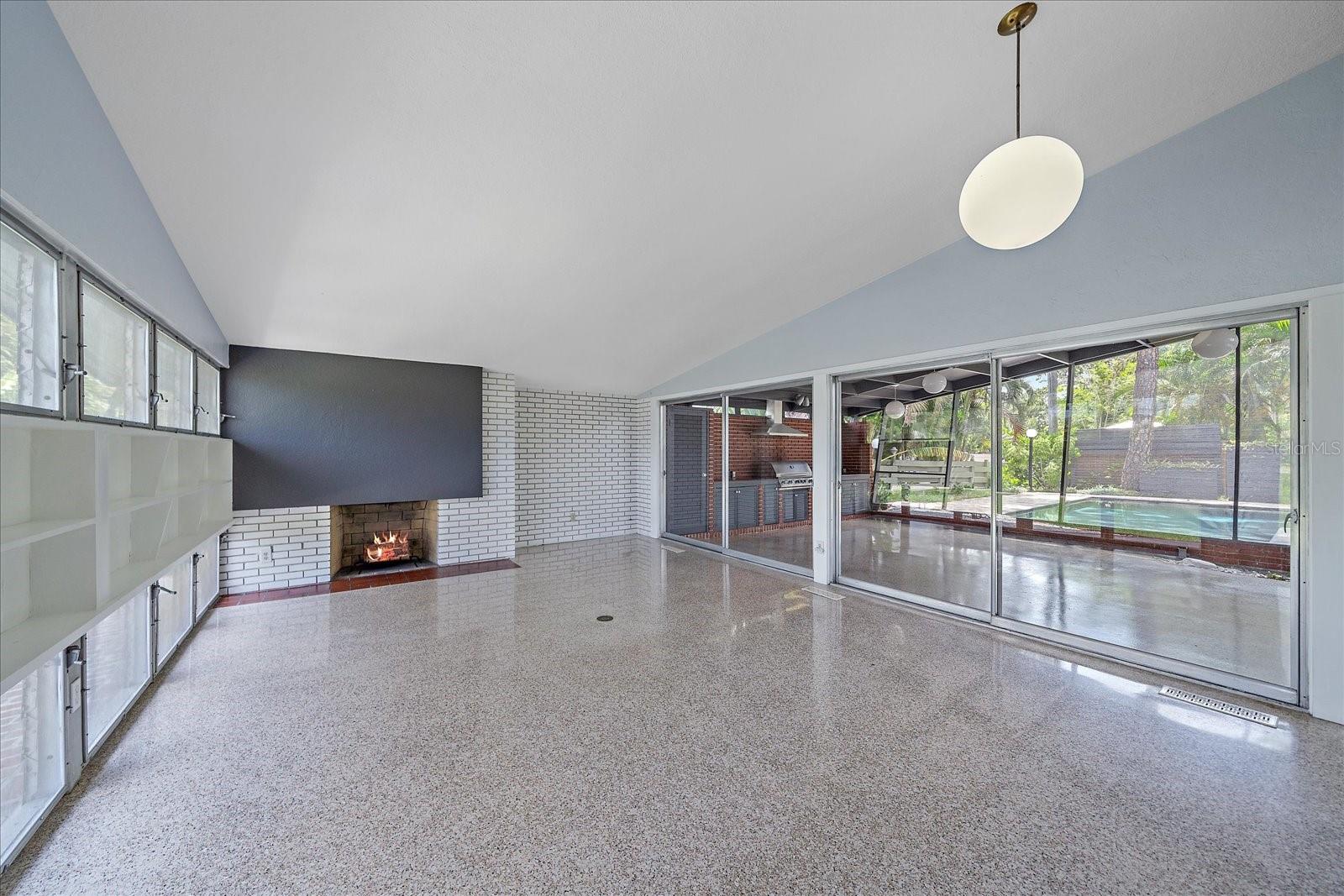 Image 6 of 73 For 4610 Cypress Way S