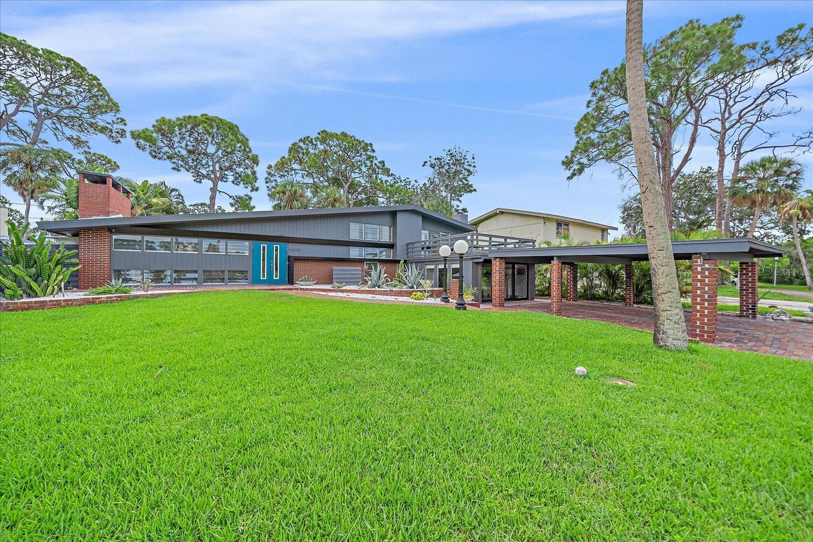 Image 70 of 73 For 4610 Cypress Way S