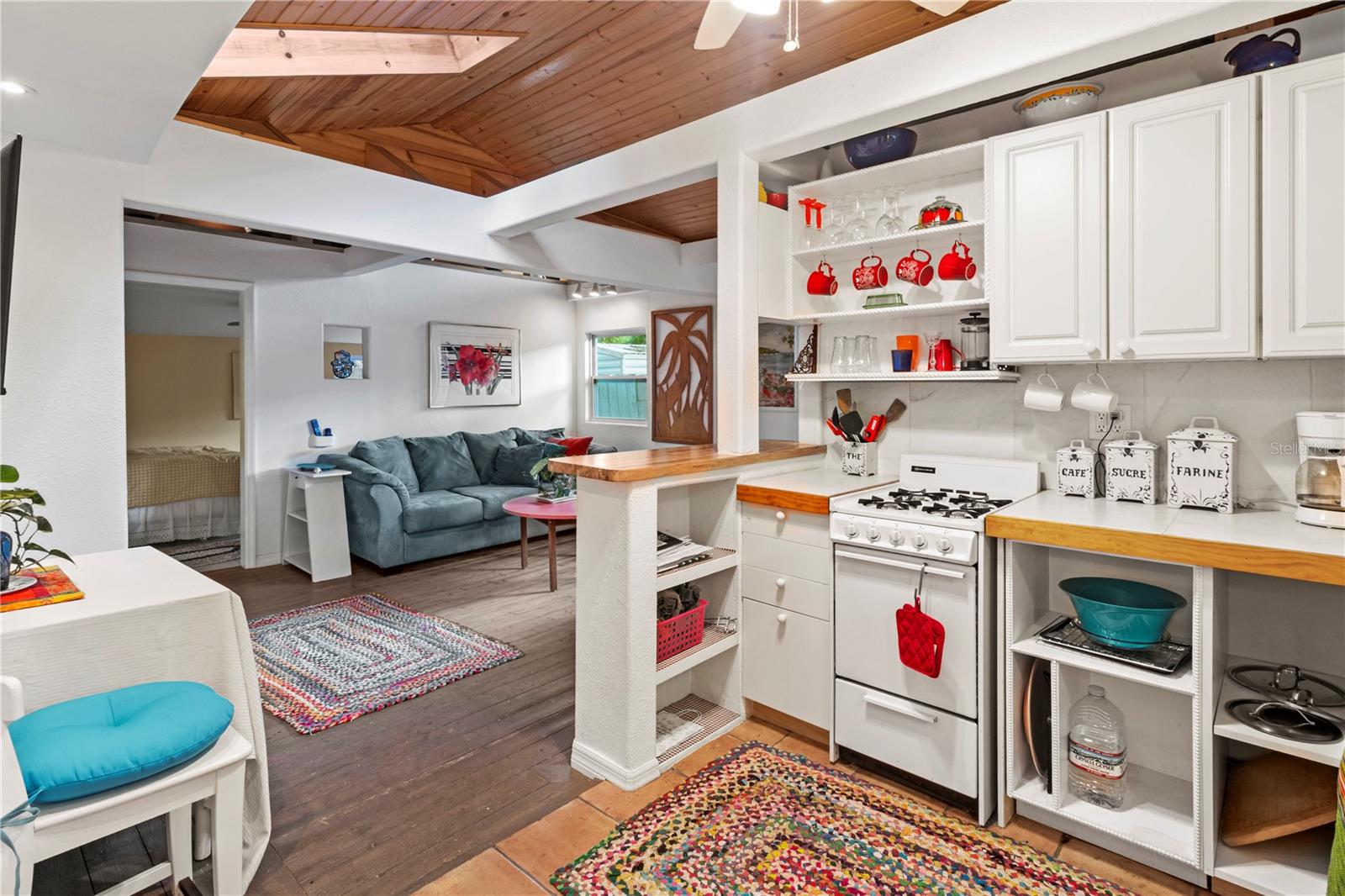 Image 11 of 60 For 1108 Colleton Drive