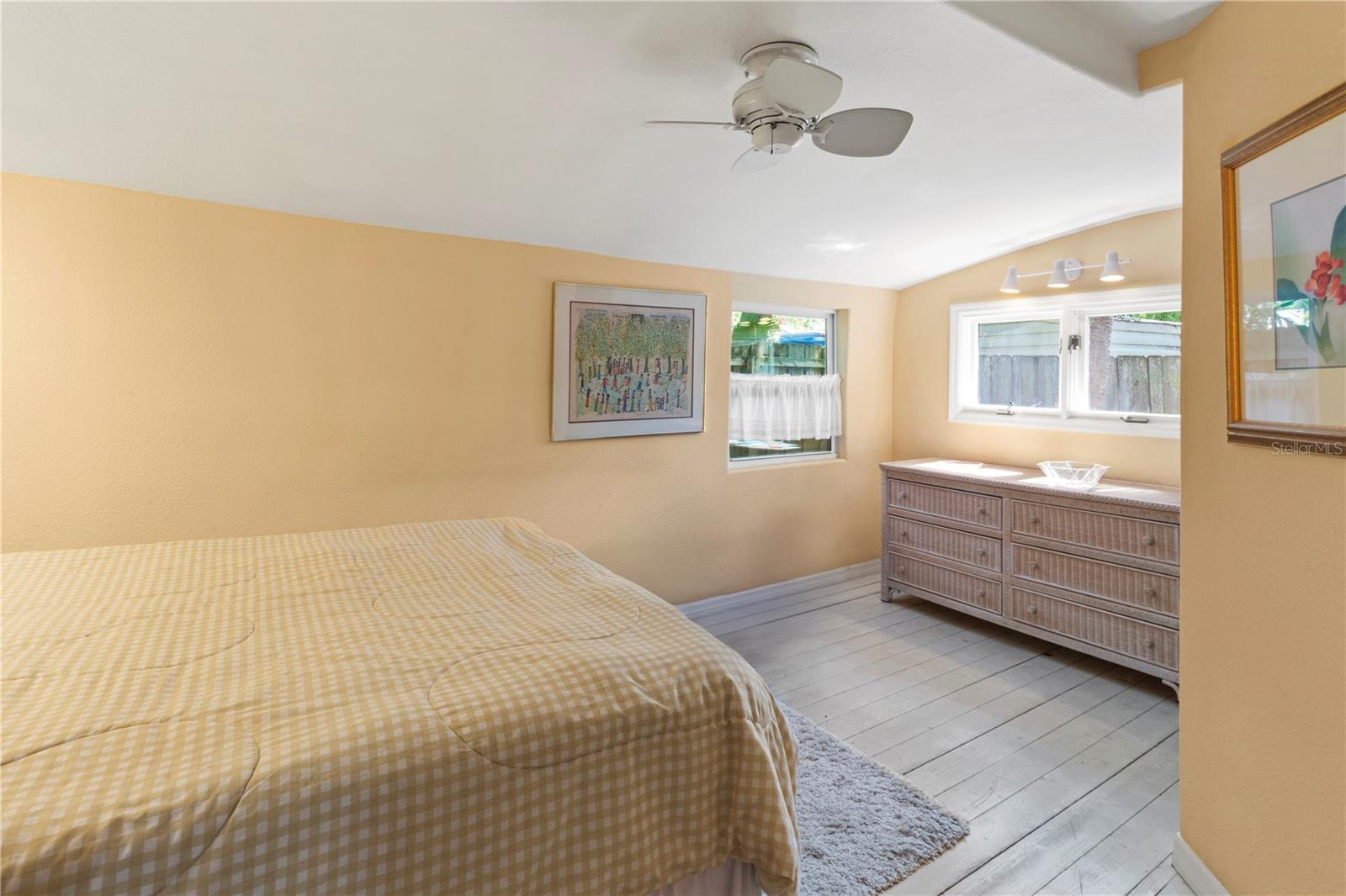 Image 18 of 60 For 1108 Colleton Drive