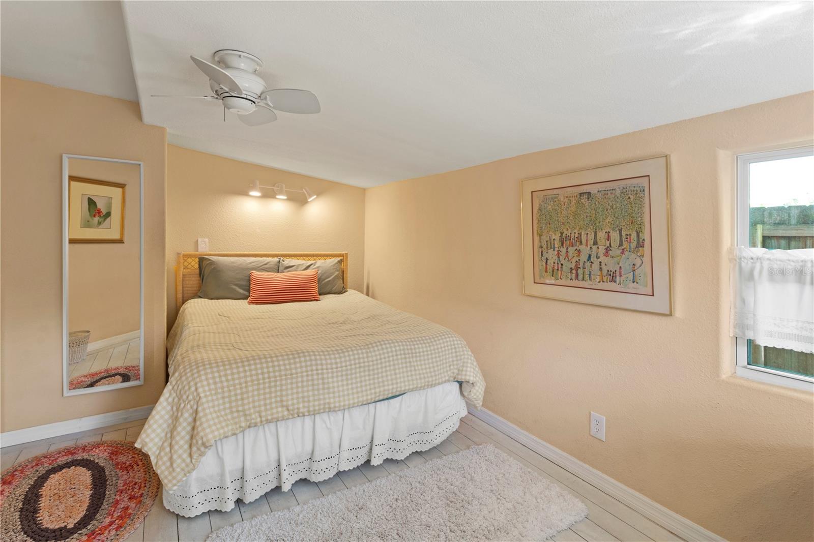 Image 19 of 60 For 1108 Colleton Drive