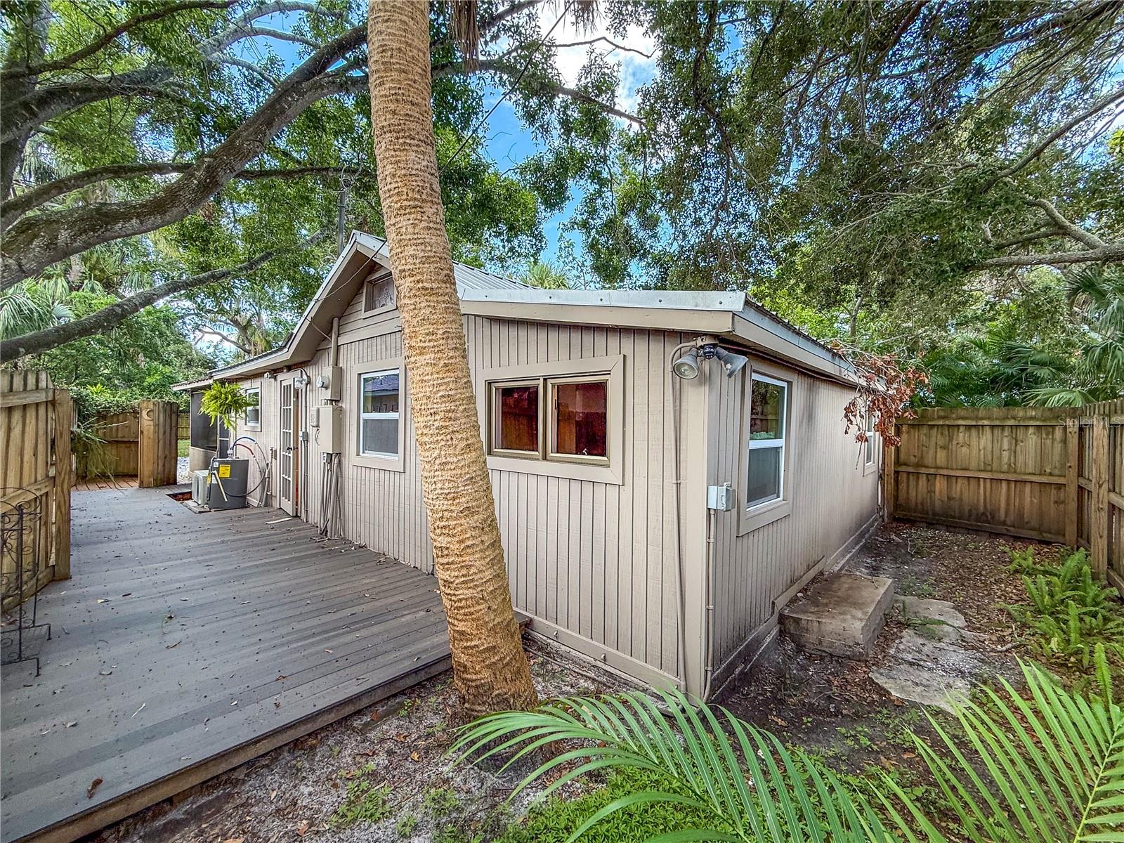 Image 27 of 60 For 1108 Colleton Drive