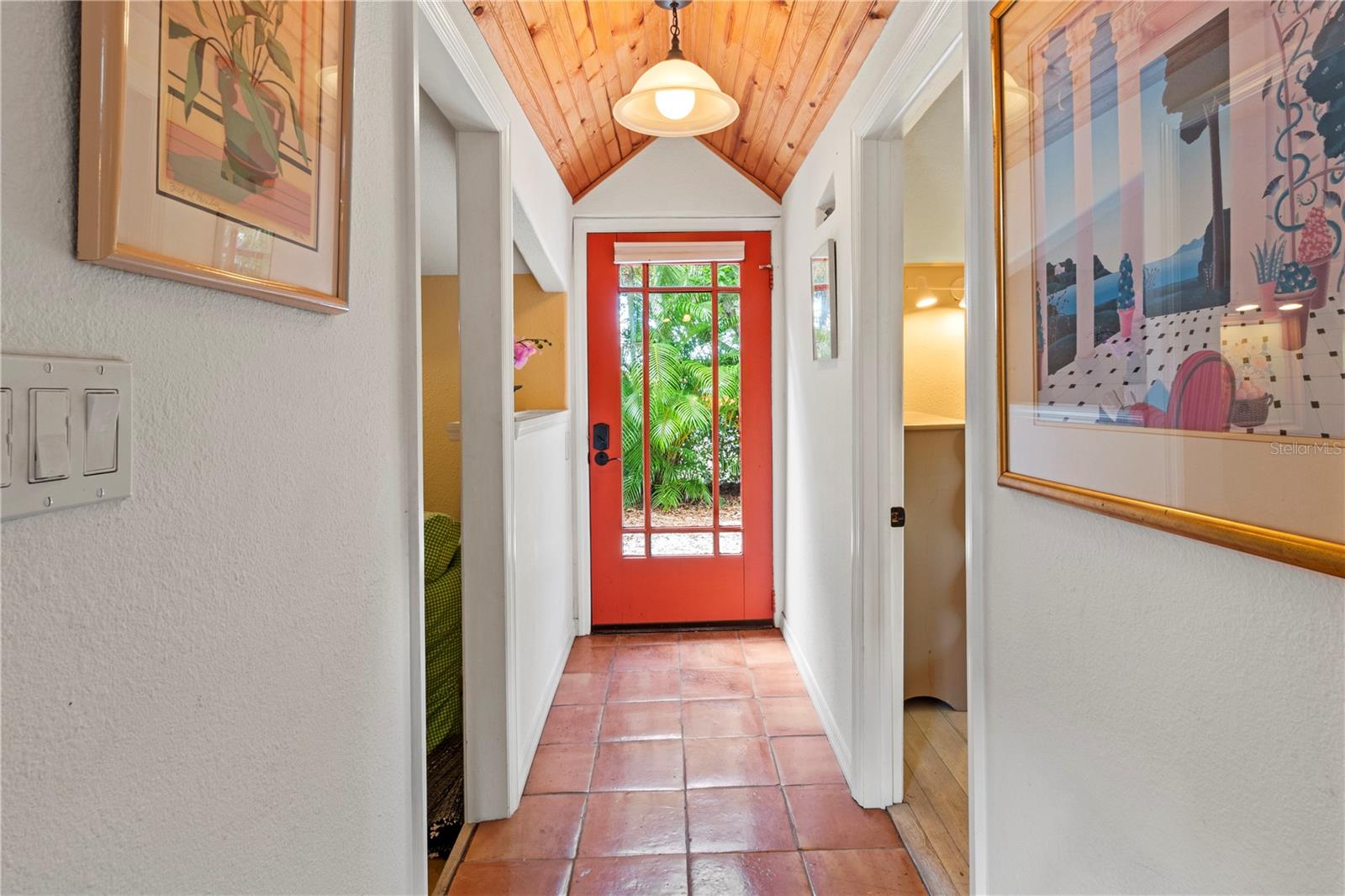 Image 4 of 60 For 1108 Colleton Drive