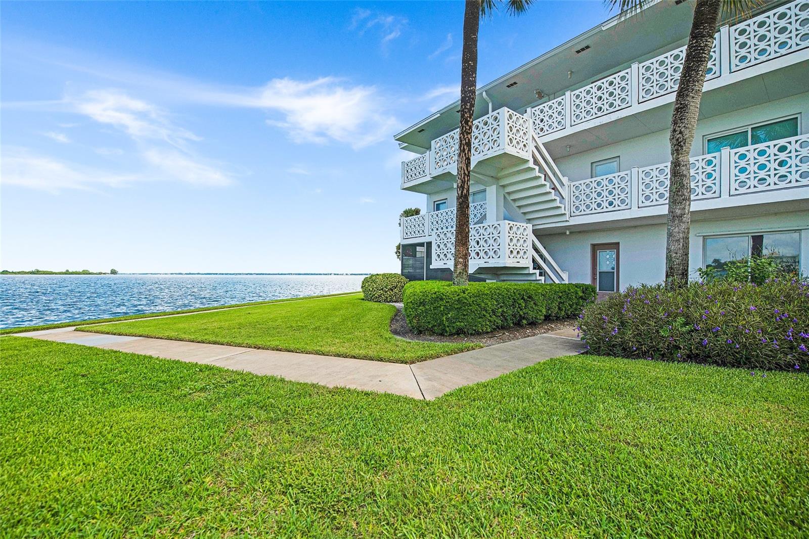 Image 50 of 55 For 761 John Ringling Boulevard 31