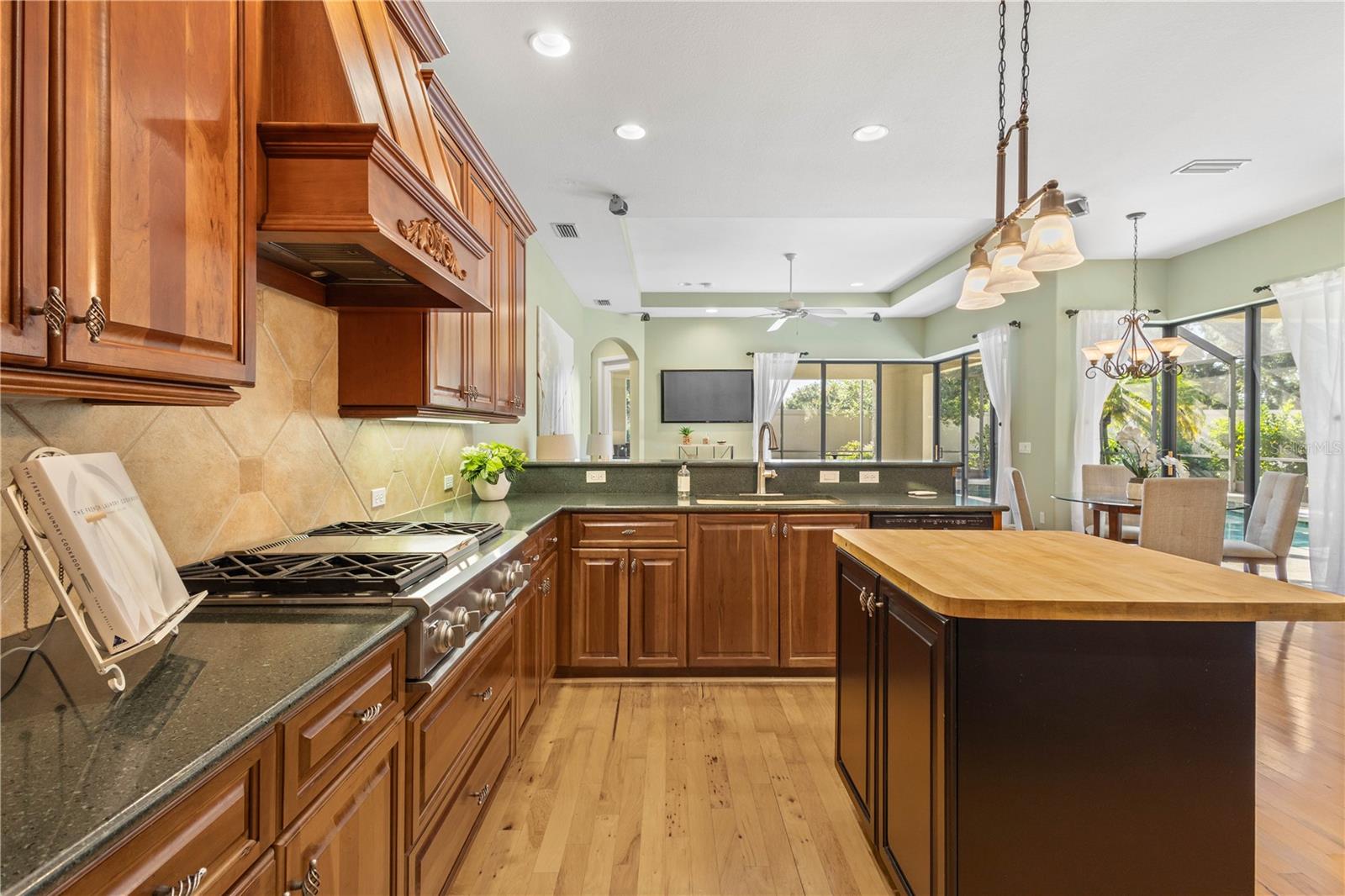 Image 7 of 25 For 4579 Tuscana Drive