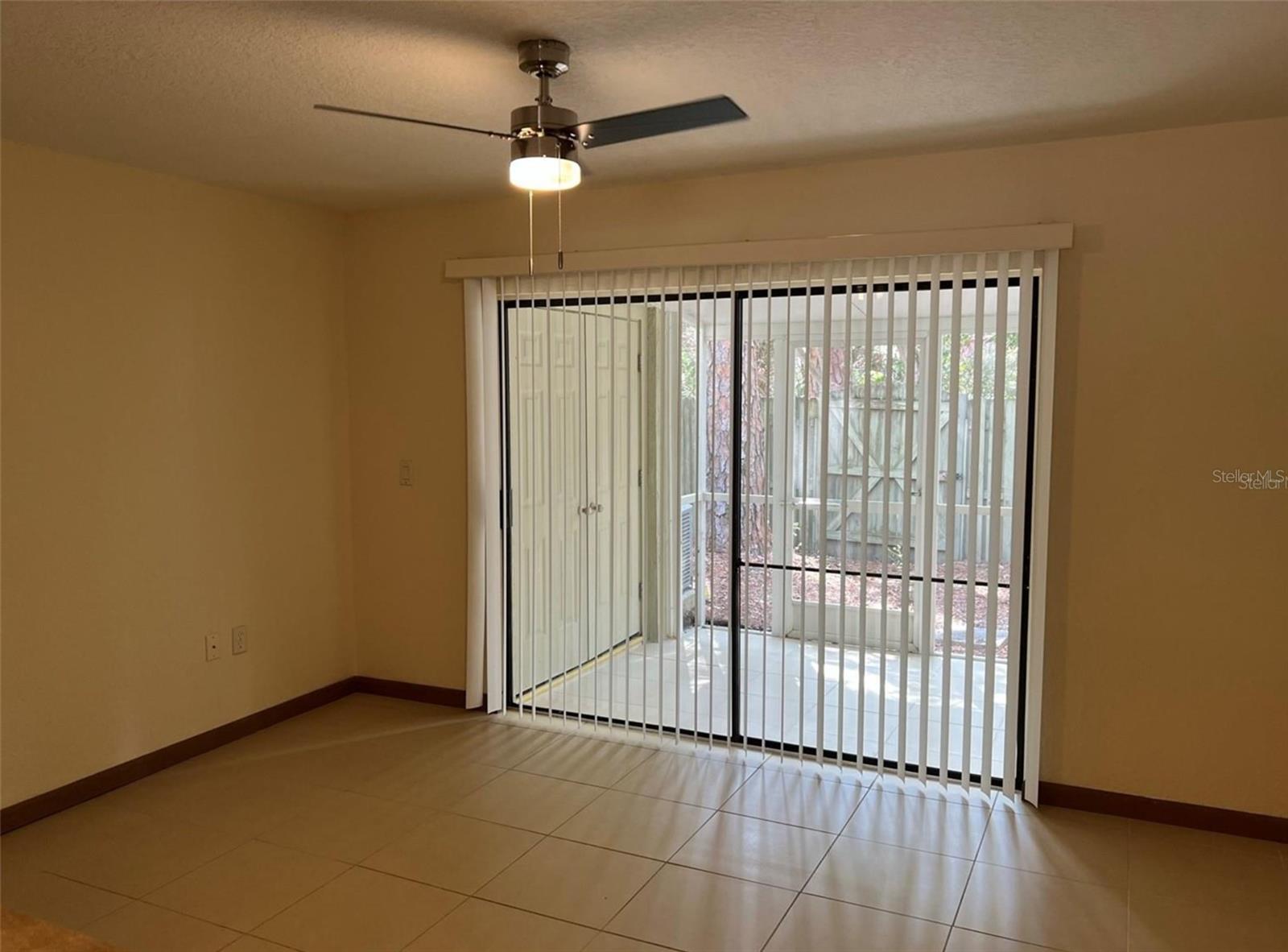 Image 6 of 15 For 4952 25th Street W 101