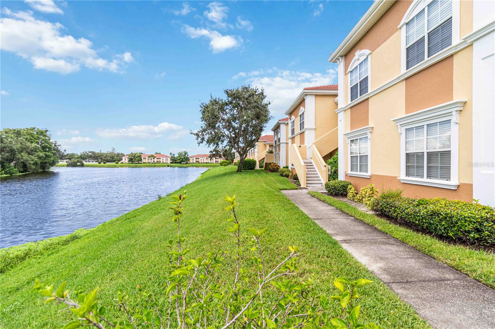 Details for 1050 Villagio Circle 206, SARASOTA, FL 34237