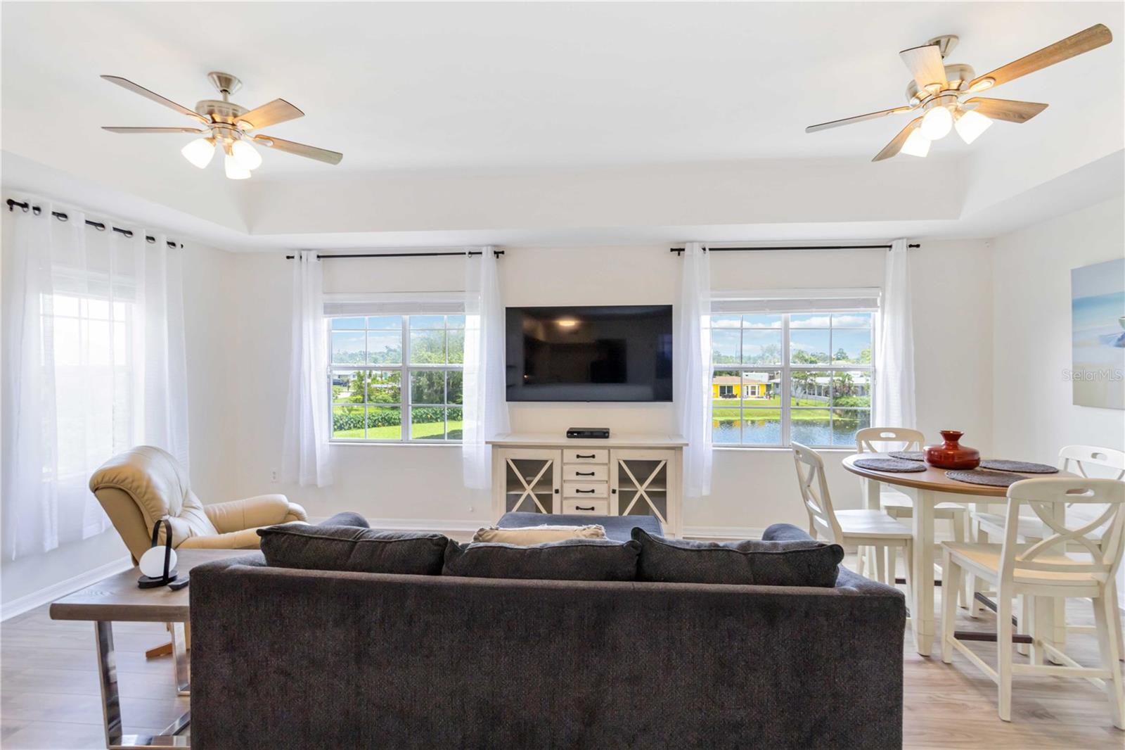 Image 13 of 57 For 1050 Villagio Circle 206