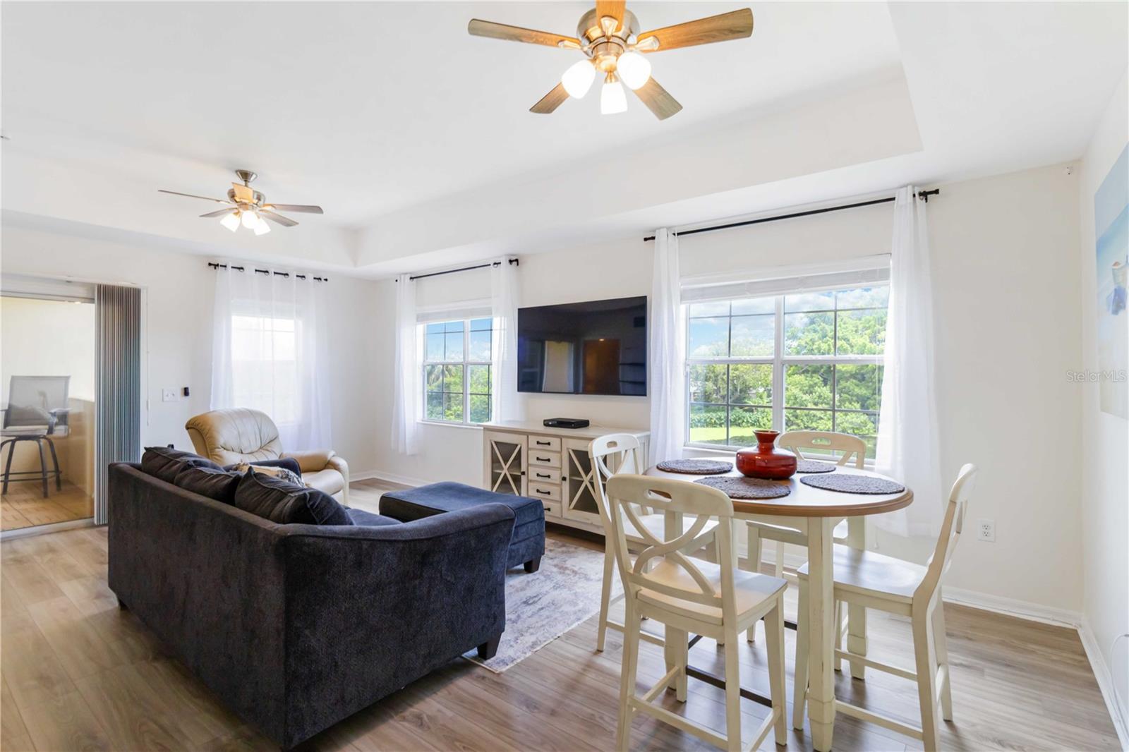 Image 14 of 57 For 1050 Villagio Circle 206