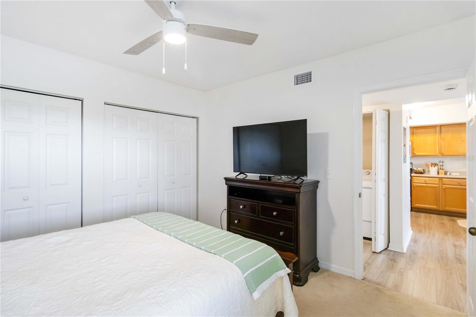 Image 32 of 57 For 1050 Villagio Circle 206