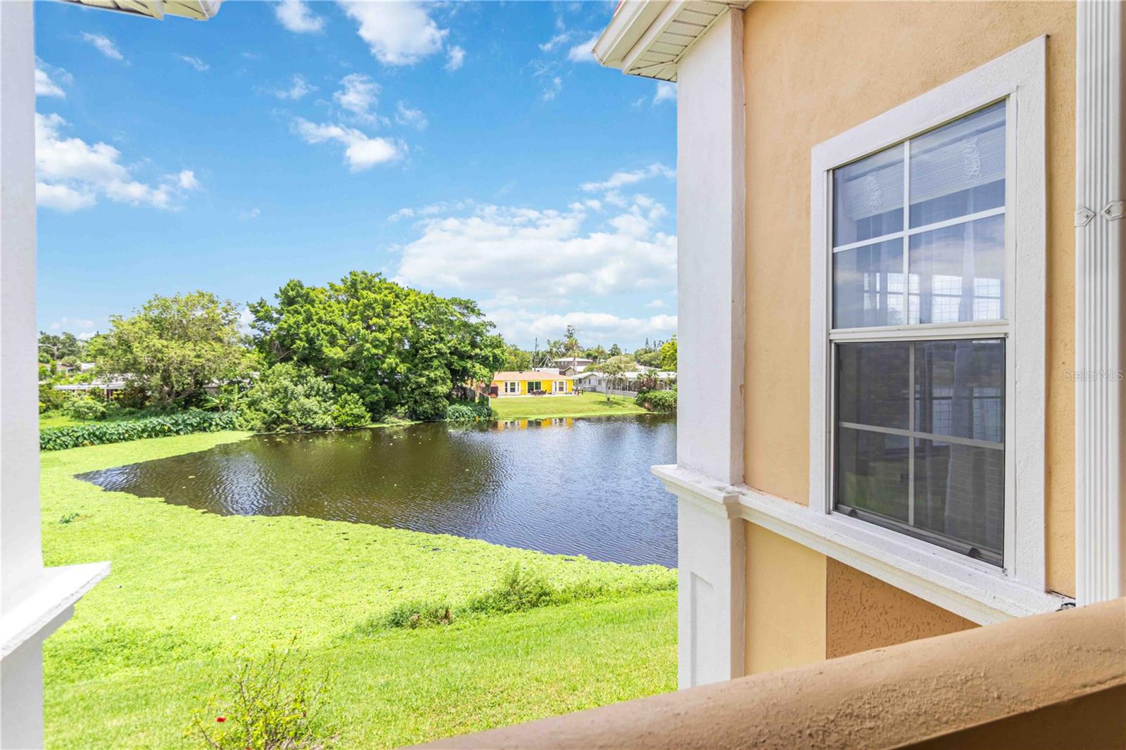 Image 36 of 57 For 1050 Villagio Circle 206
