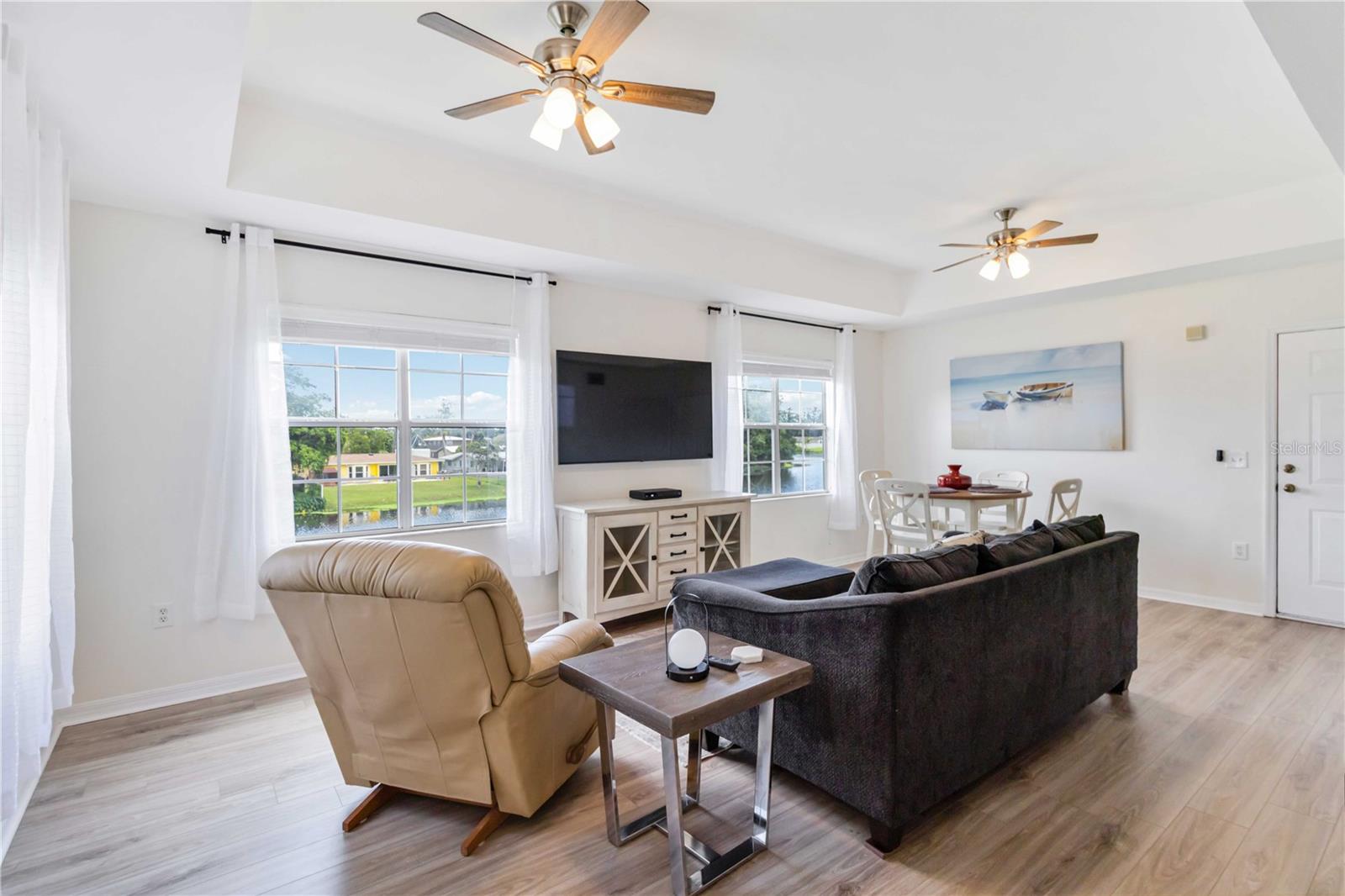 Image 9 of 57 For 1050 Villagio Circle 206