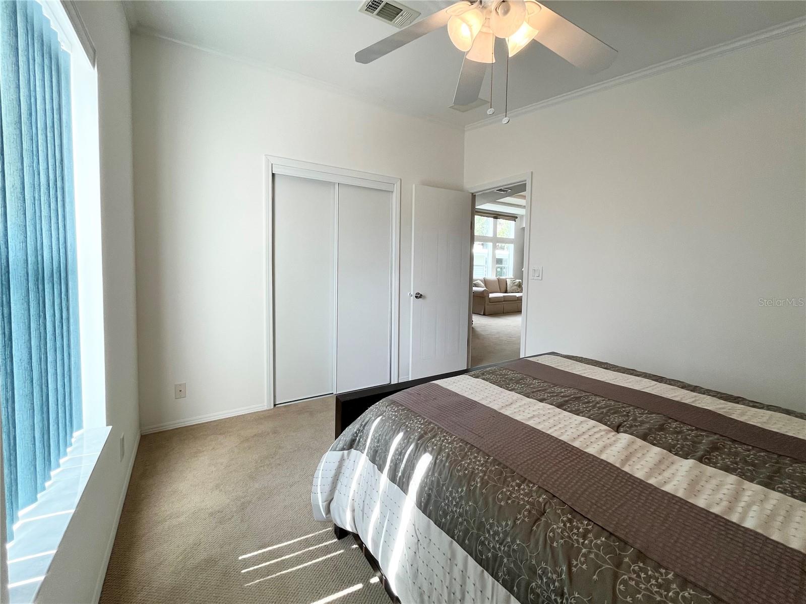 Image 31 of 68 For 110 Oakwood Boulevard W