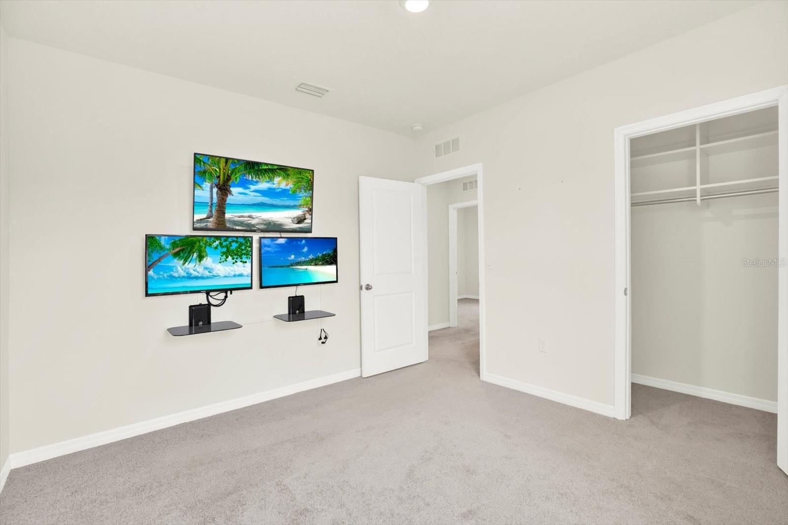 Image 22 of 42 For 16938 Trite Bend Street
