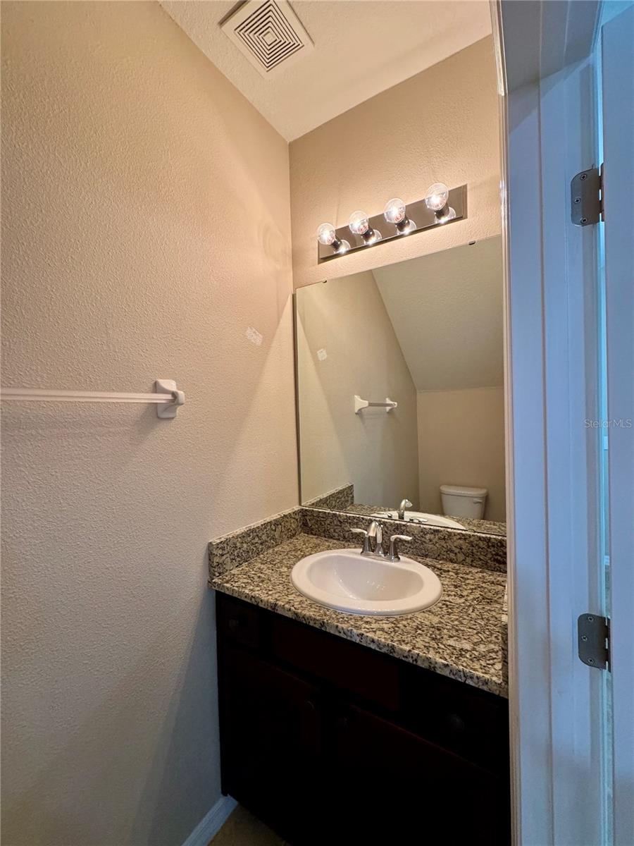 Image 8 of 37 For 6464 Boxgrove Drive