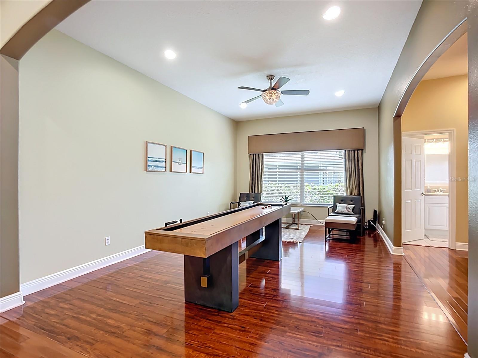 Image 11 of 85 For 4007 4th Avenue Ne