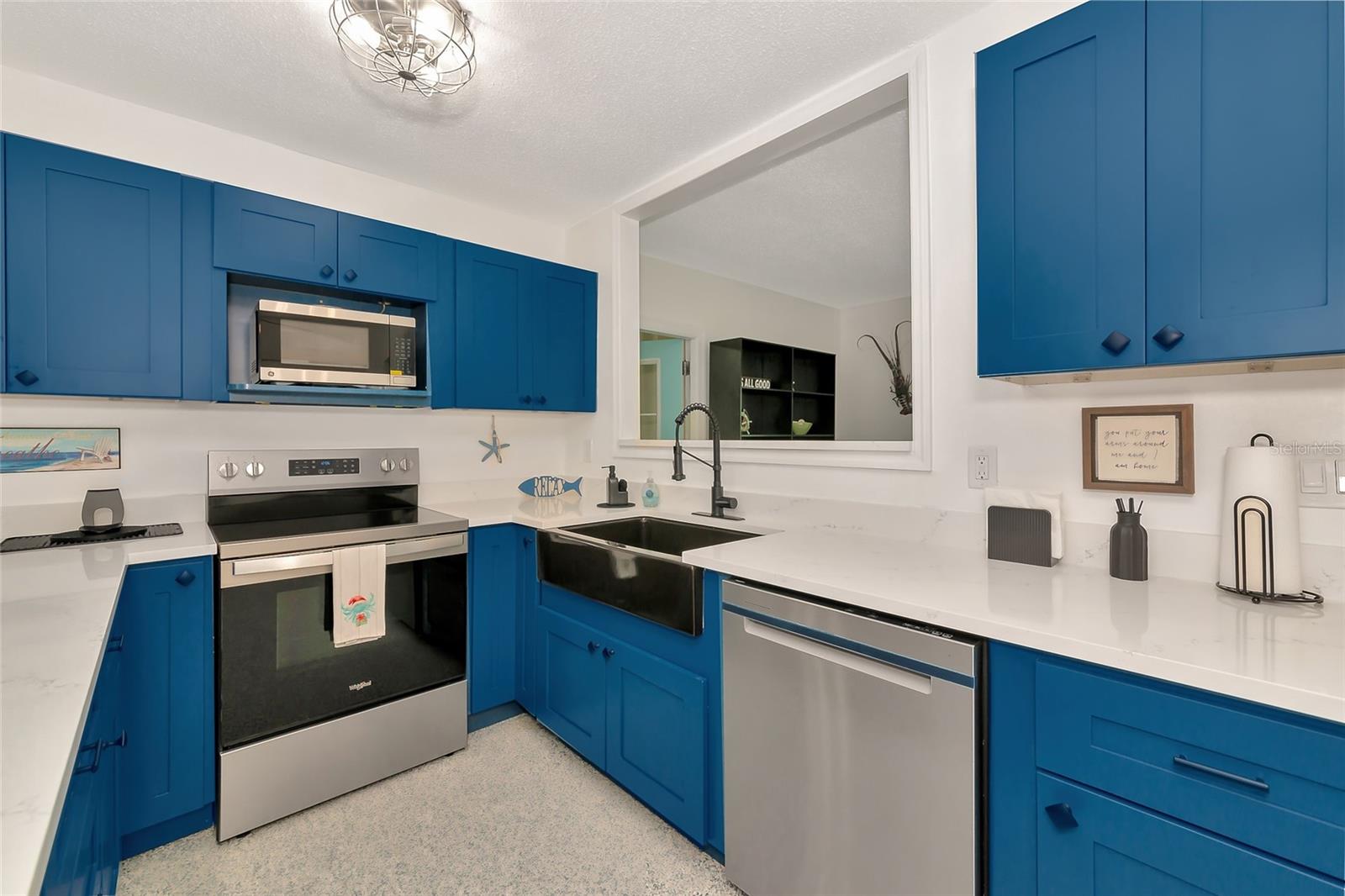 Image 10 of 76 For 2306 41st Street E
