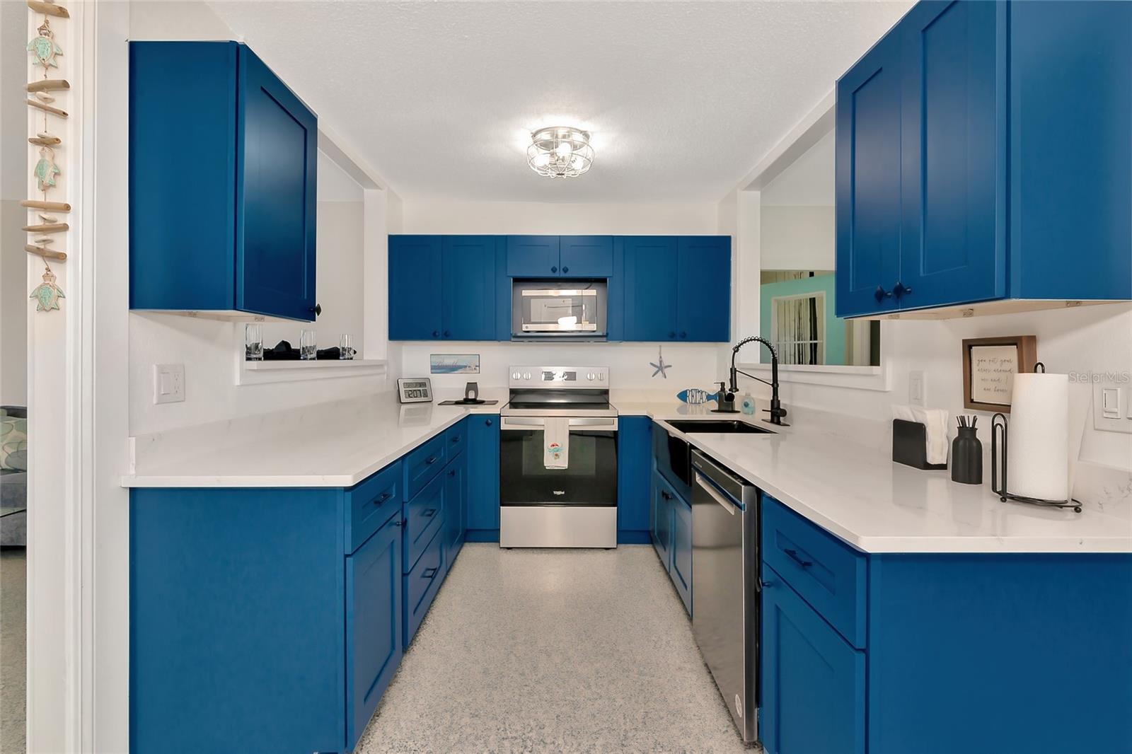 Image 12 of 76 For 2306 41st Street E