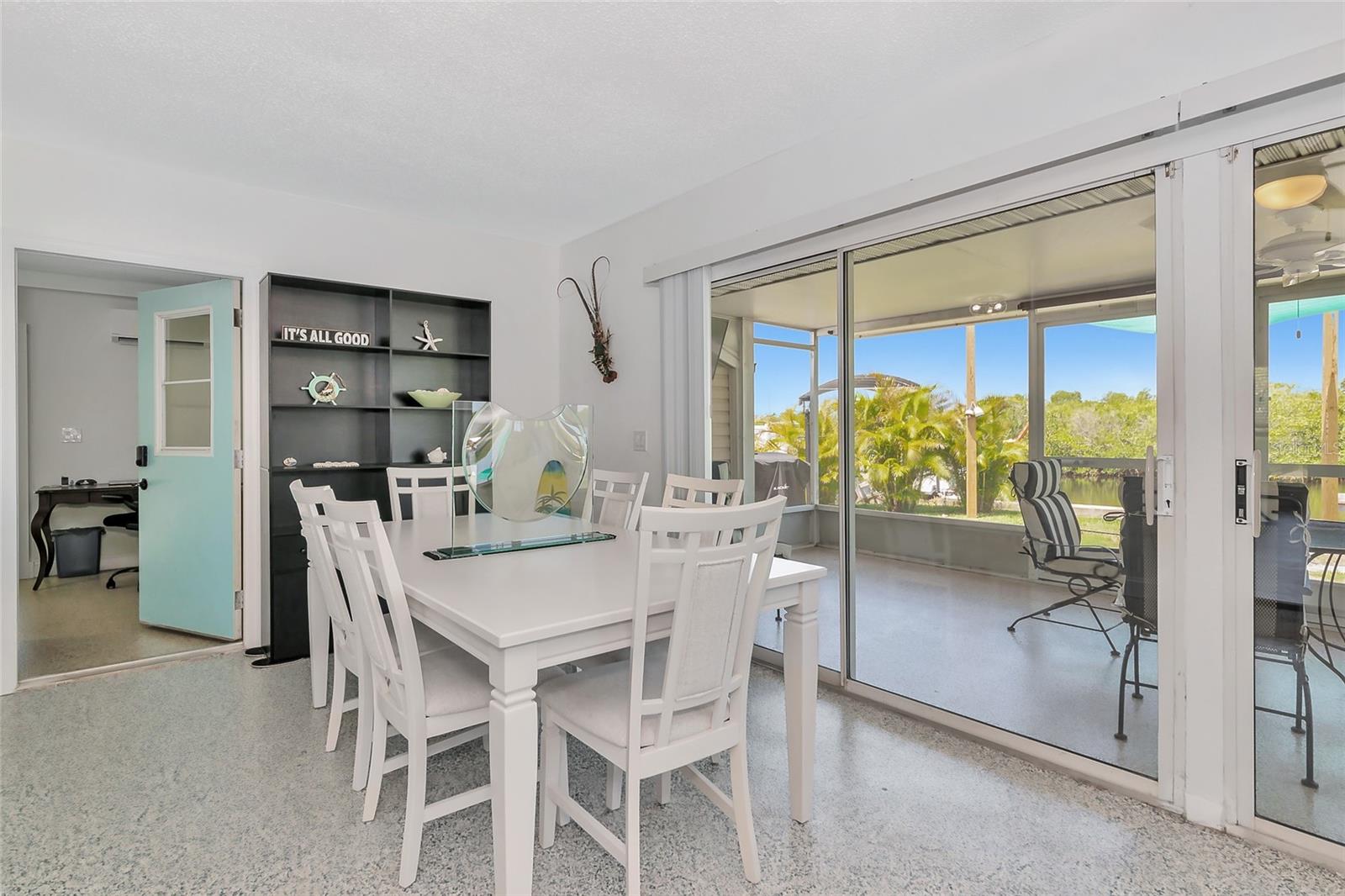 Image 14 of 76 For 2306 41st Street E