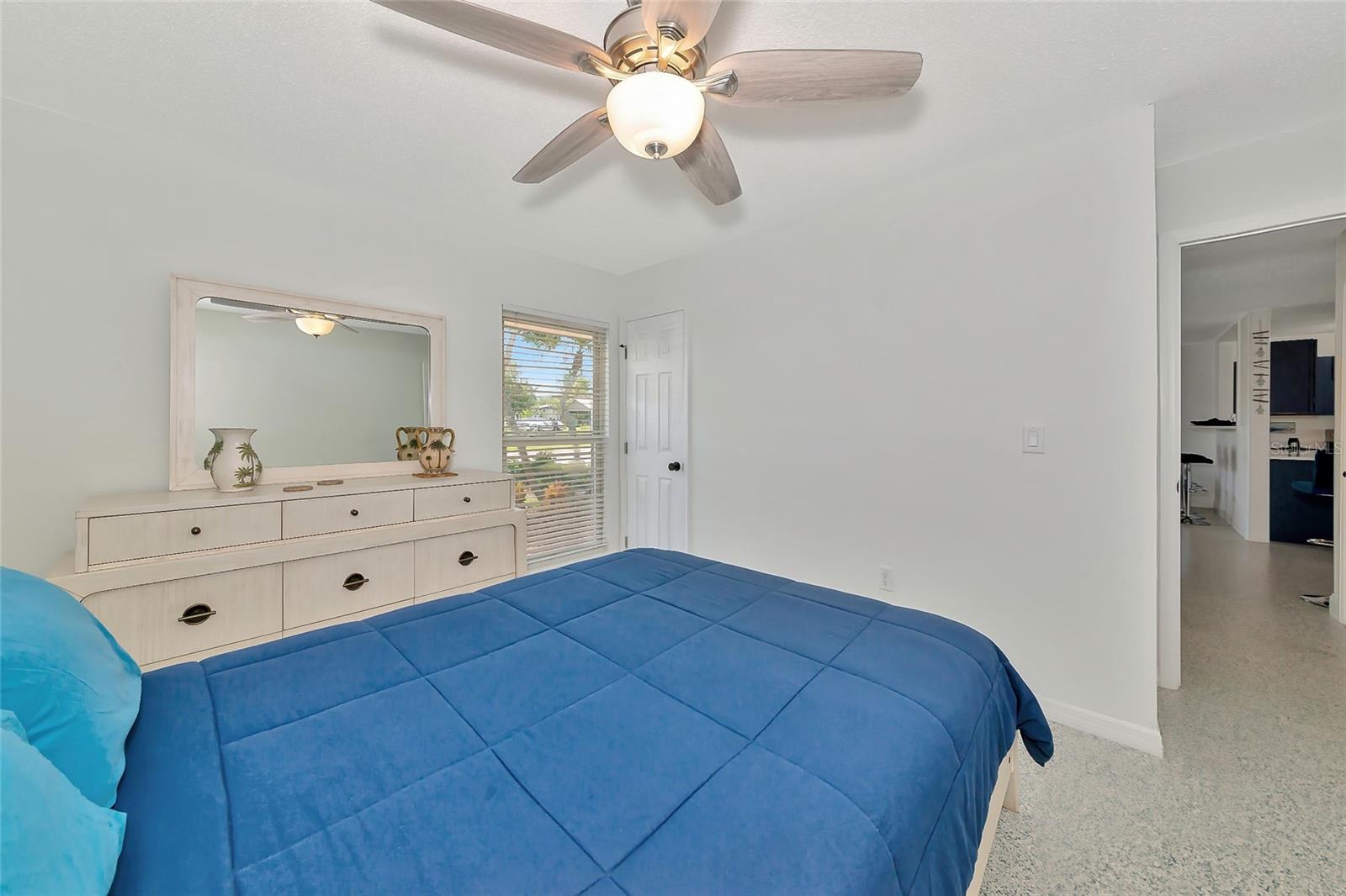 Image 22 of 76 For 2306 41st Street E