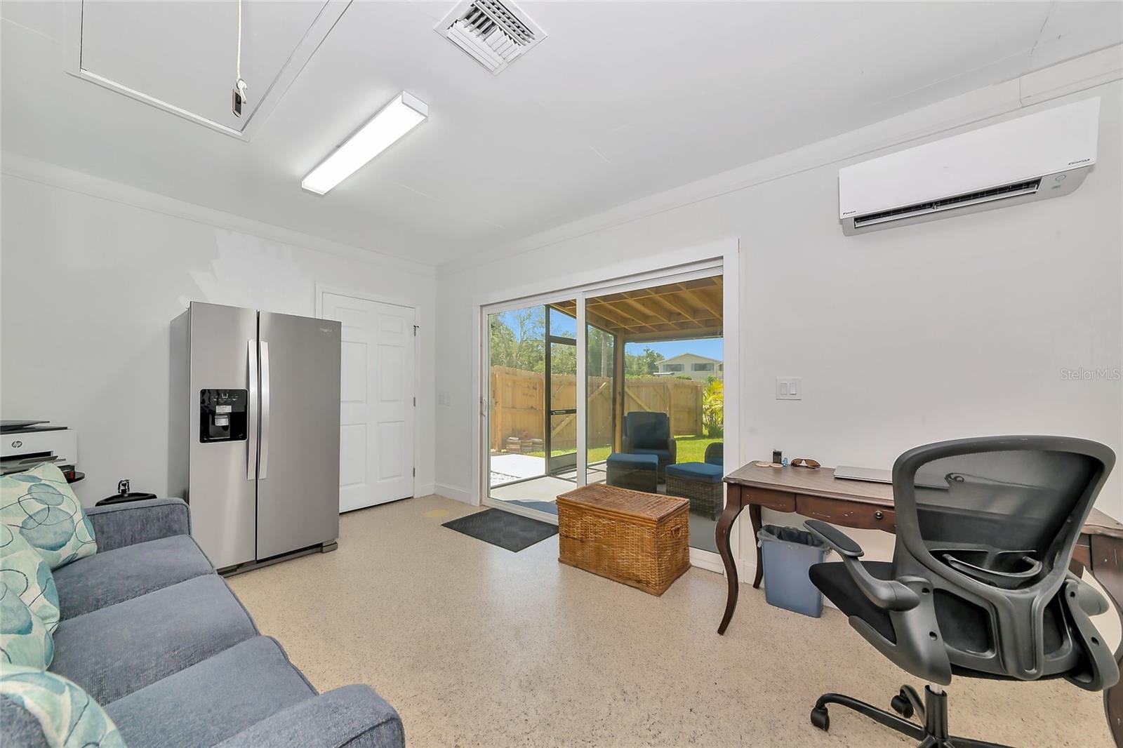 Image 27 of 76 For 2306 41st Street E