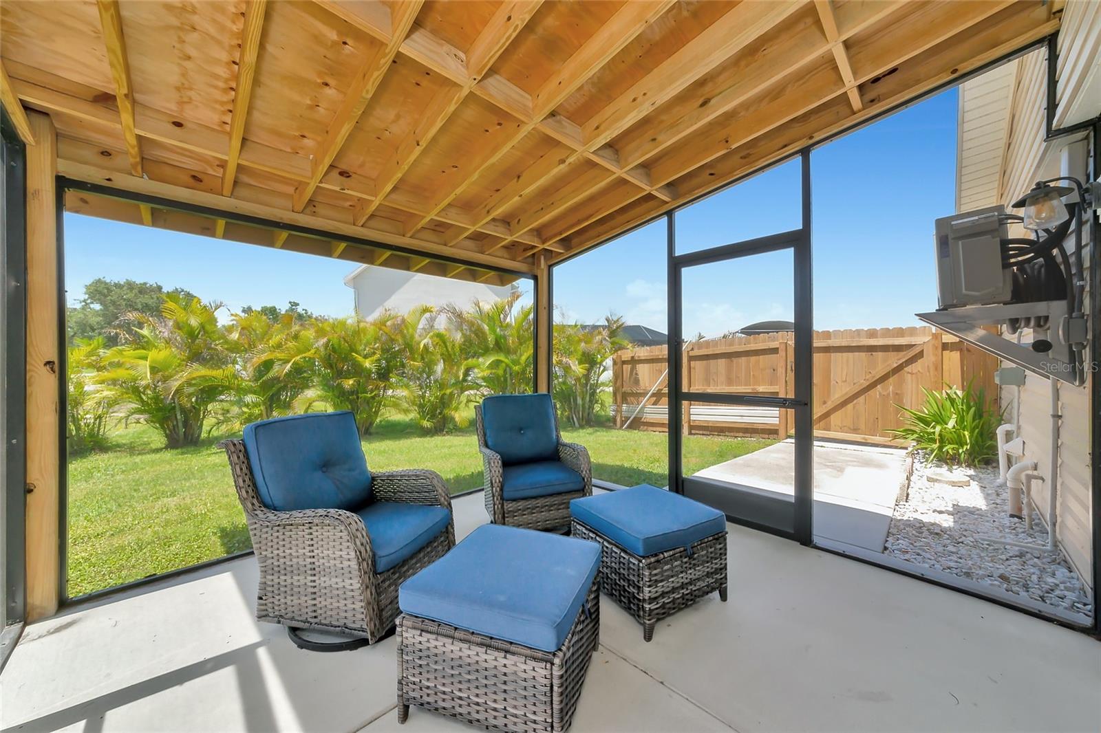 Image 33 of 76 For 2306 41st Street E