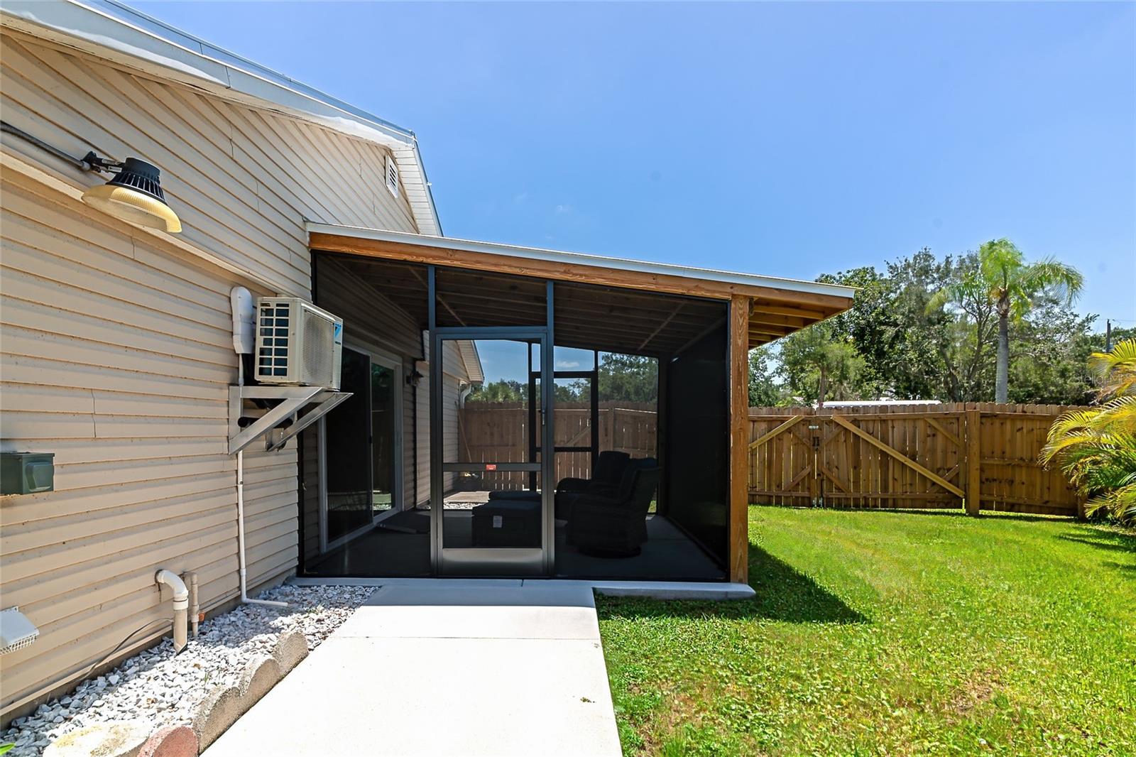Image 39 of 76 For 2306 41st Street E