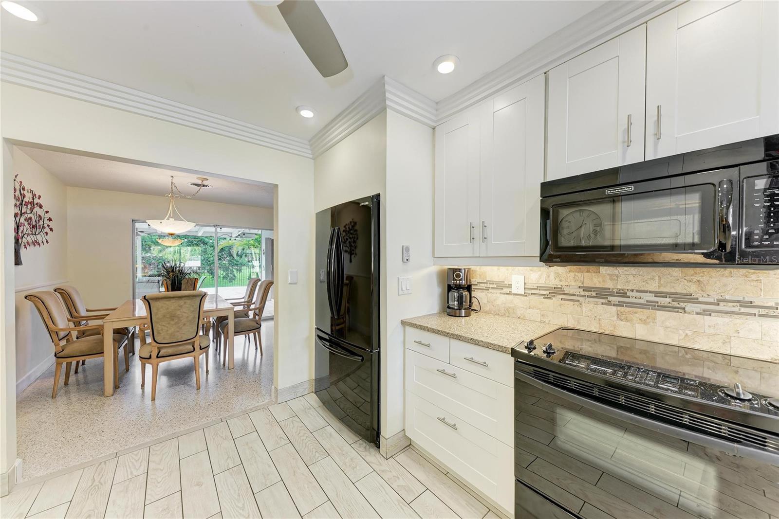 Image 14 of 55 For 2705 Brink Avenue