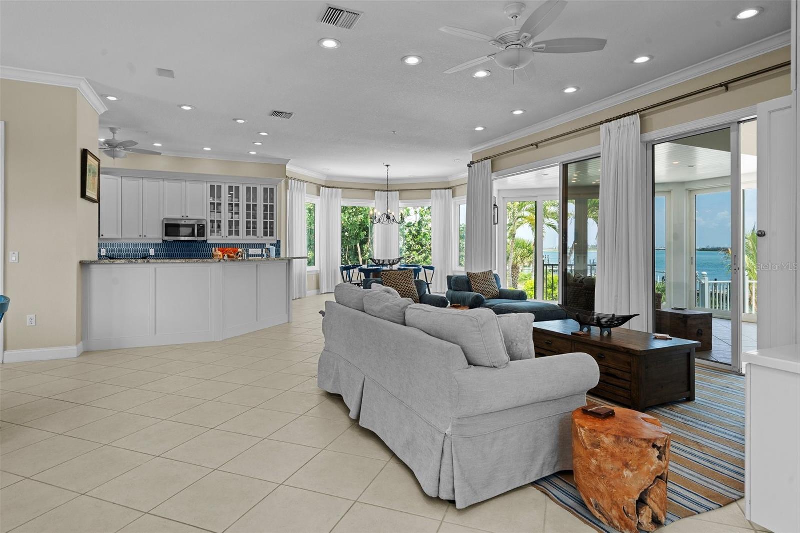 Image 25 of 100 For 9880 Gasparilla Pass Boulevard