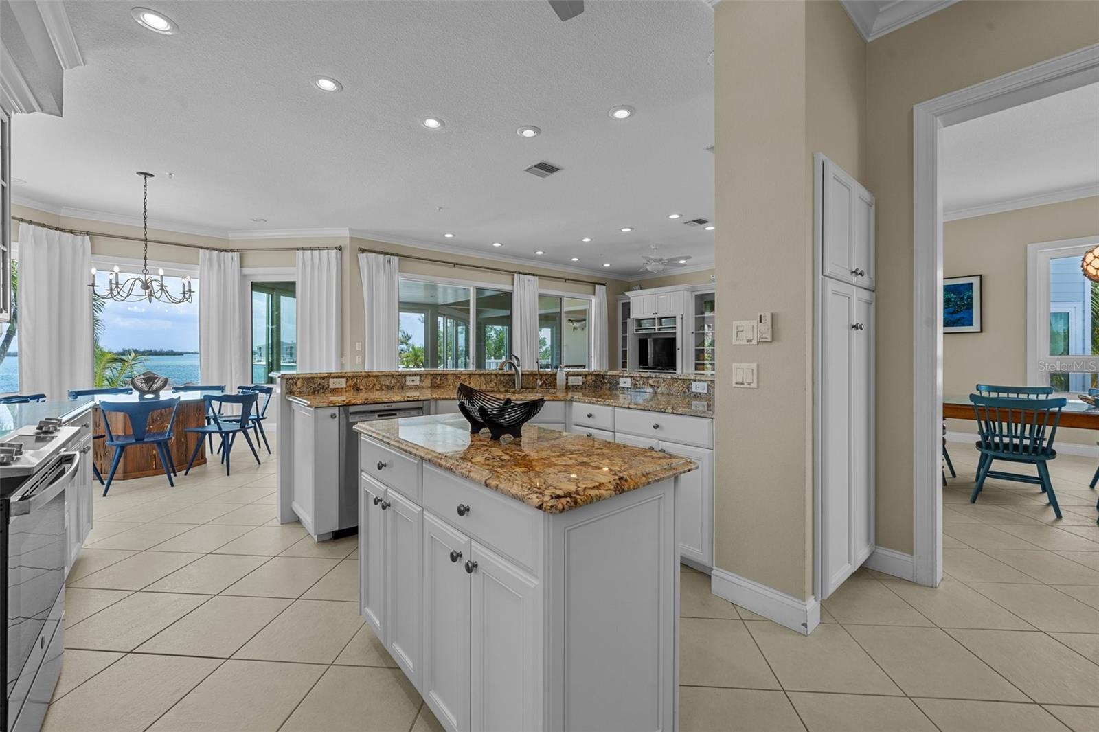 Image 38 of 100 For 9880 Gasparilla Pass Boulevard