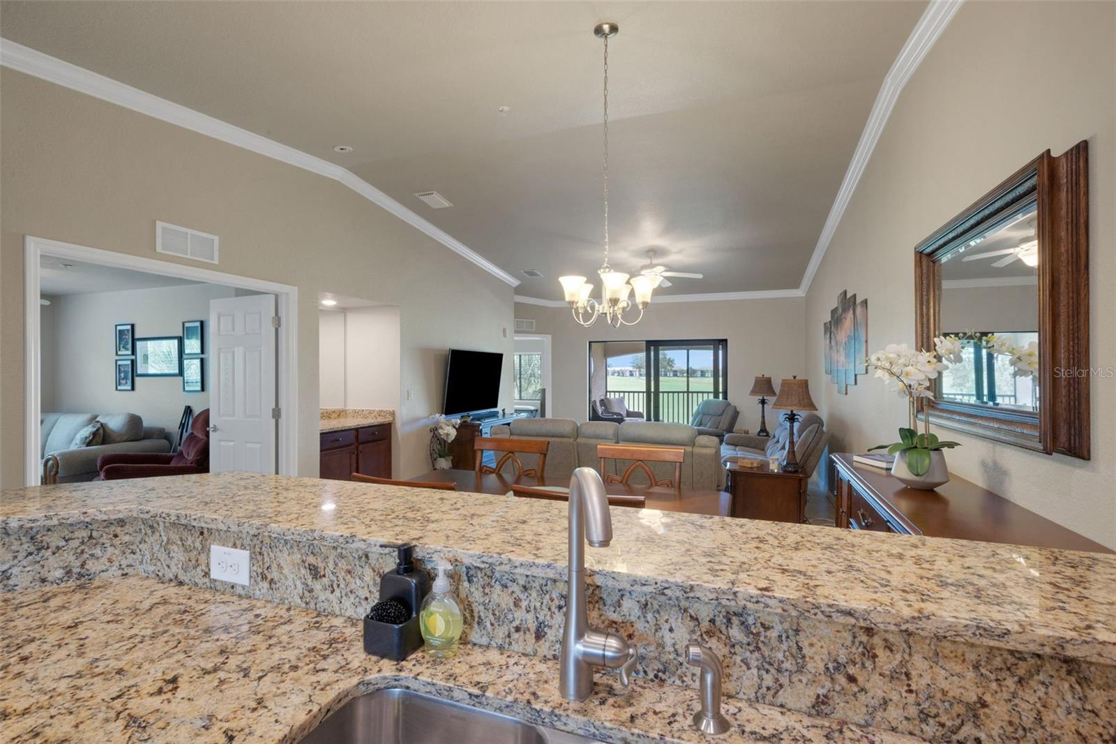 Image 12 of 73 For 5518 Palmer Circle 201