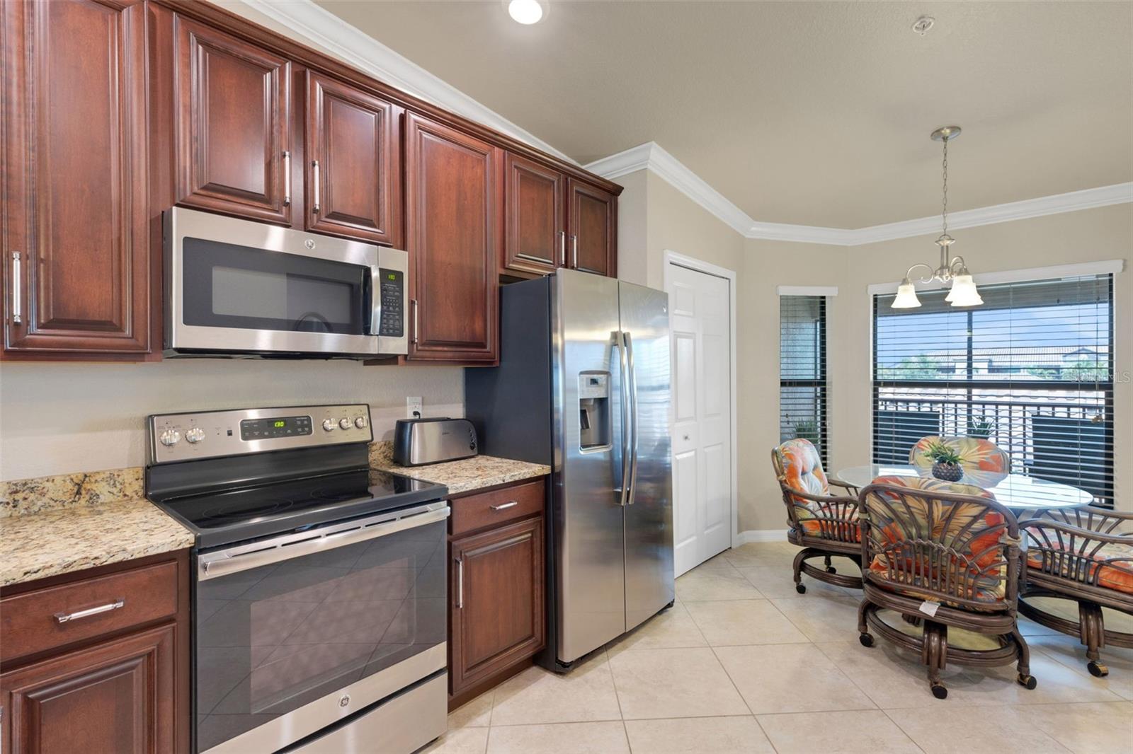 Image 13 of 73 For 5518 Palmer Circle 201