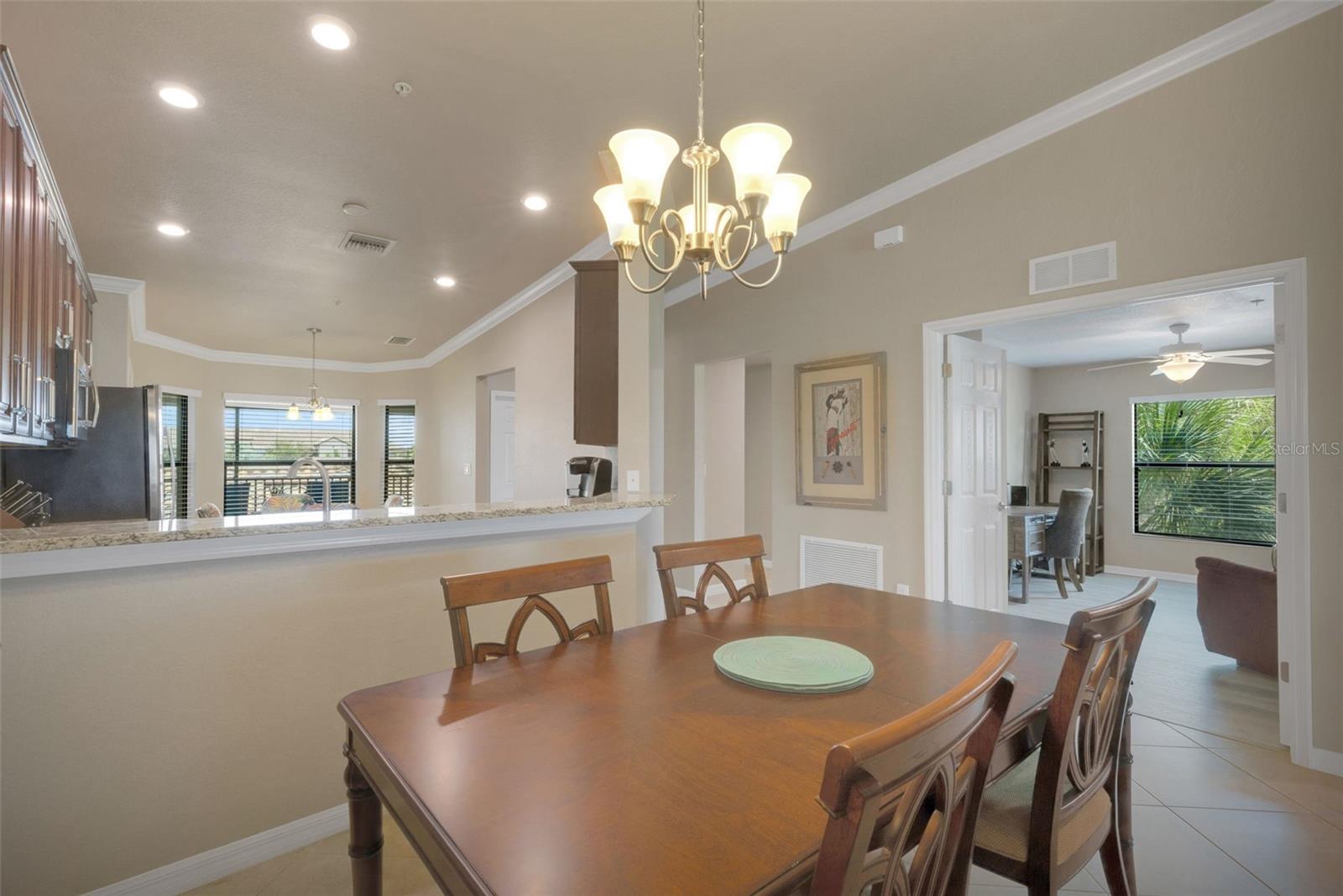 Image 17 of 73 For 5518 Palmer Circle 201