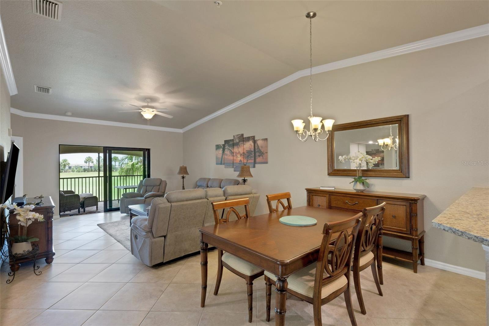 Image 19 of 73 For 5518 Palmer Circle 201