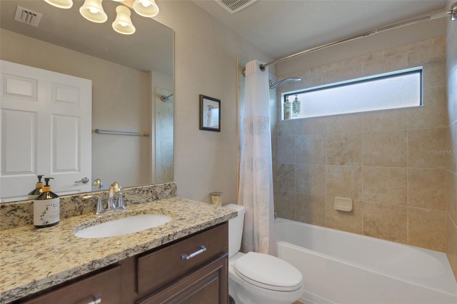 Image 45 of 73 For 5518 Palmer Circle 201